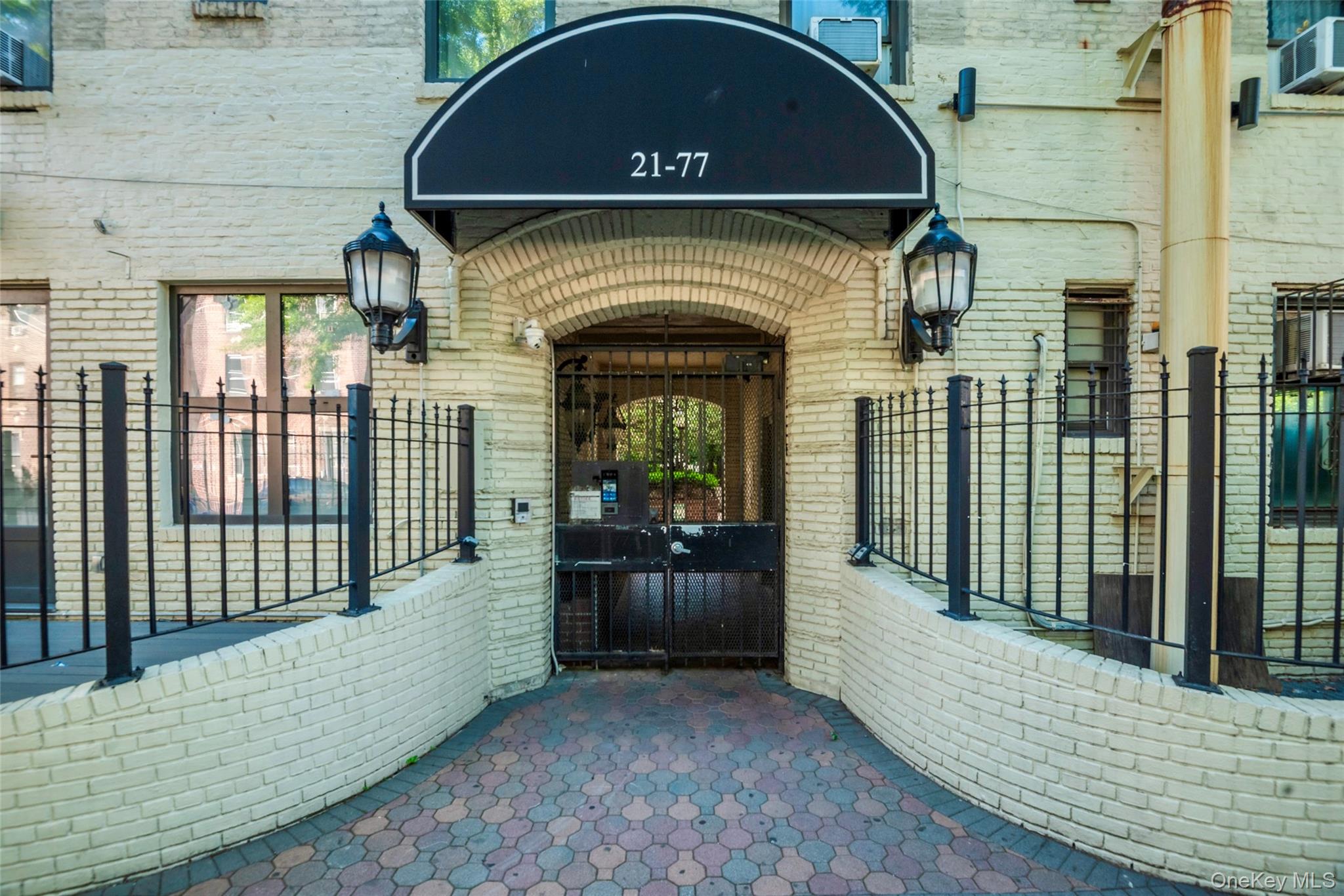21-77 33rd Street, Unit 2A