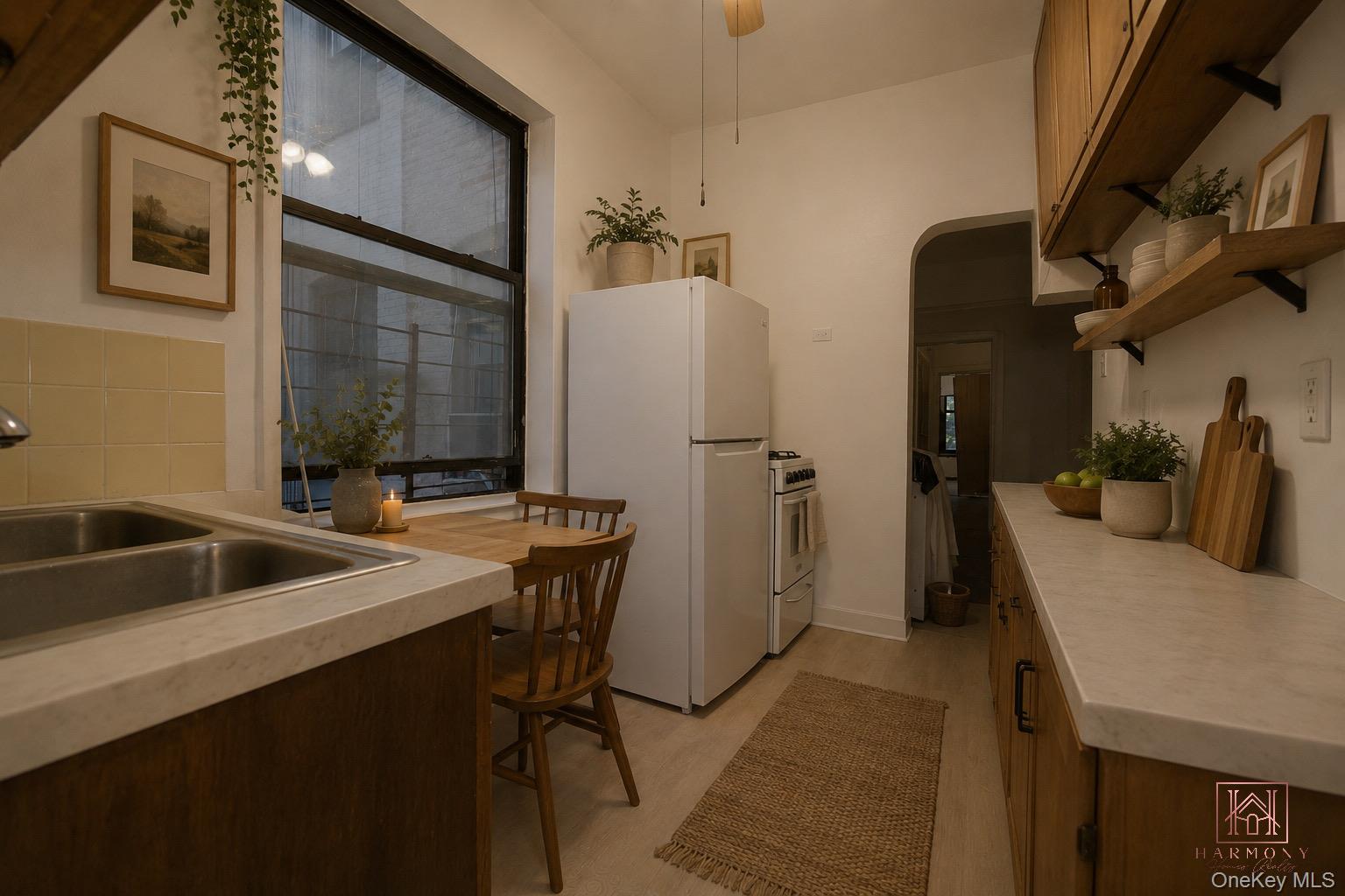 773 Eastern Parkway E, Unit 2B photo 10