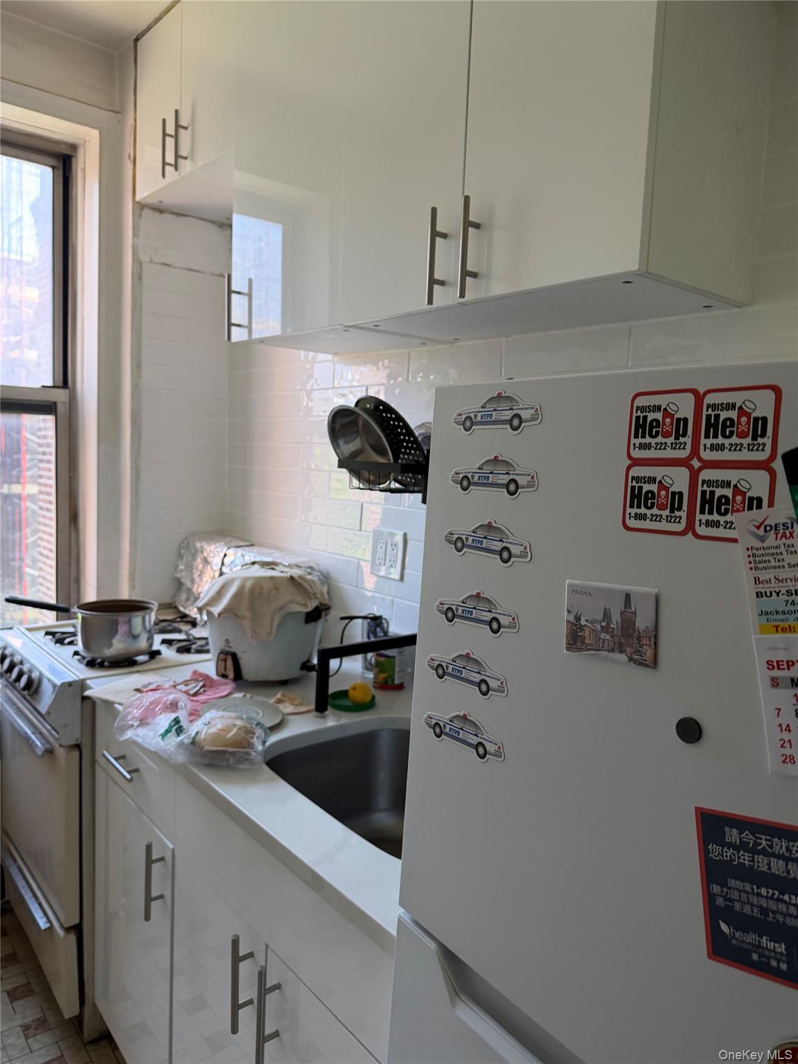 76-12 35th Avenue Ave, Unit 5k photo 3