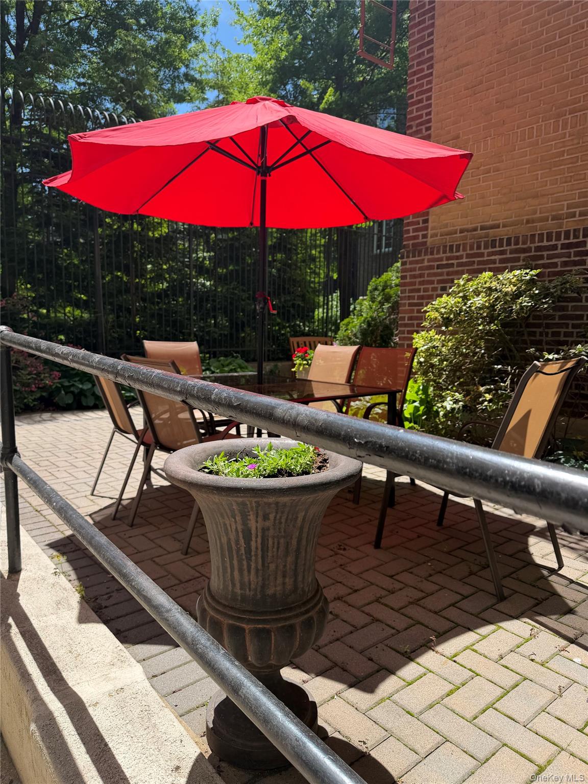 76-12 35th Avenue Ave, Unit 5k photo 7