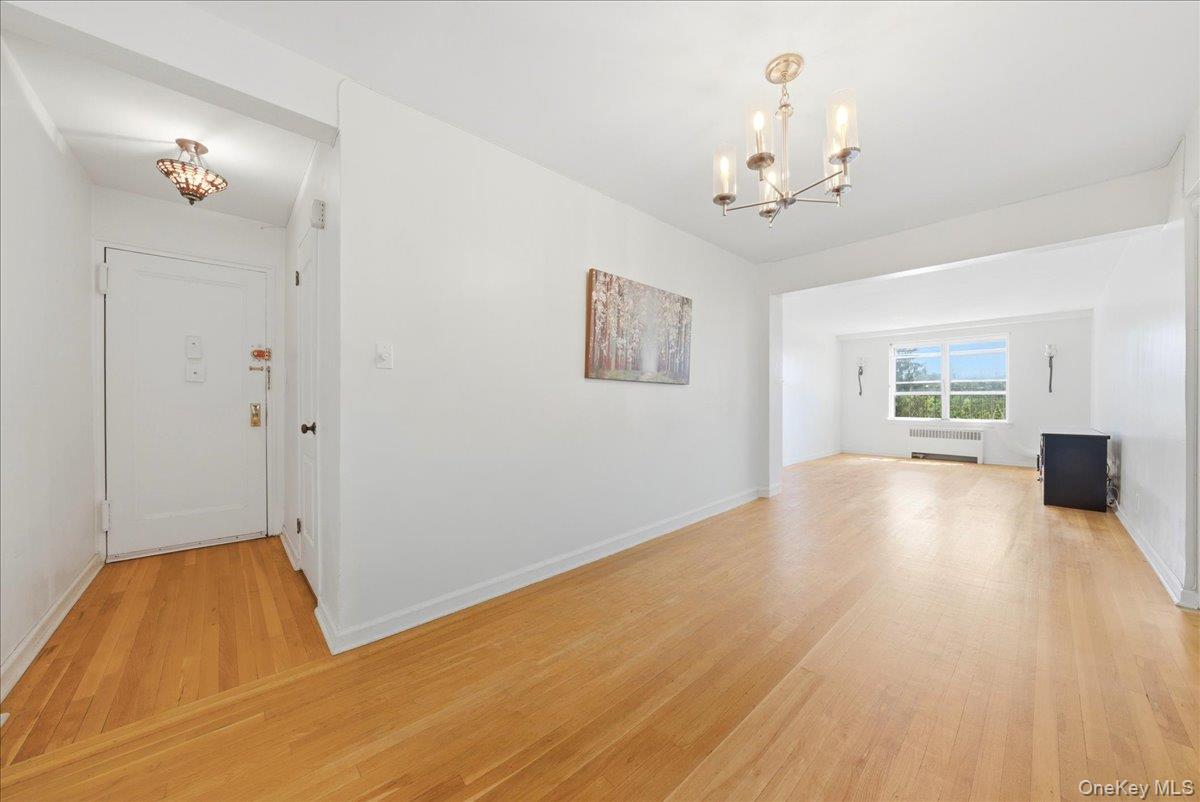 2080 Barnes Avenue Barnes Avenue, Unit 3B photo 4