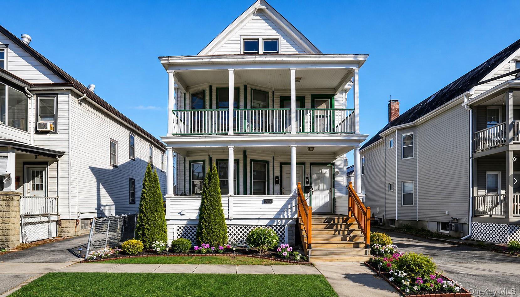 33 Manitou Avenue – For Sale