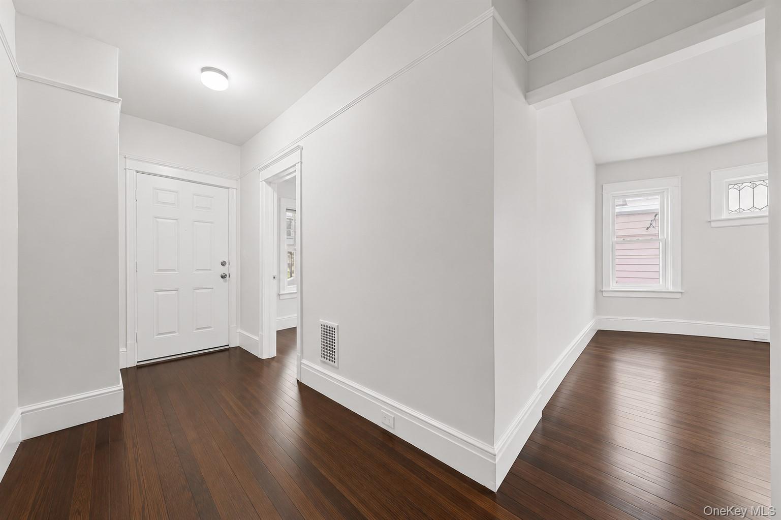 33 Manitou Avenue – For Sale photo 3
