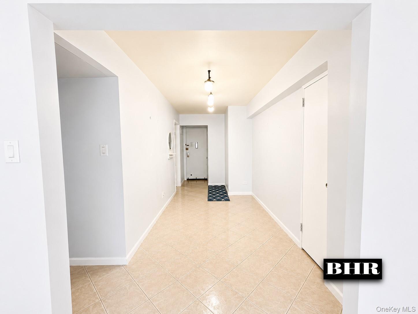 2461 E 29th Street, Unit 1F photo 3