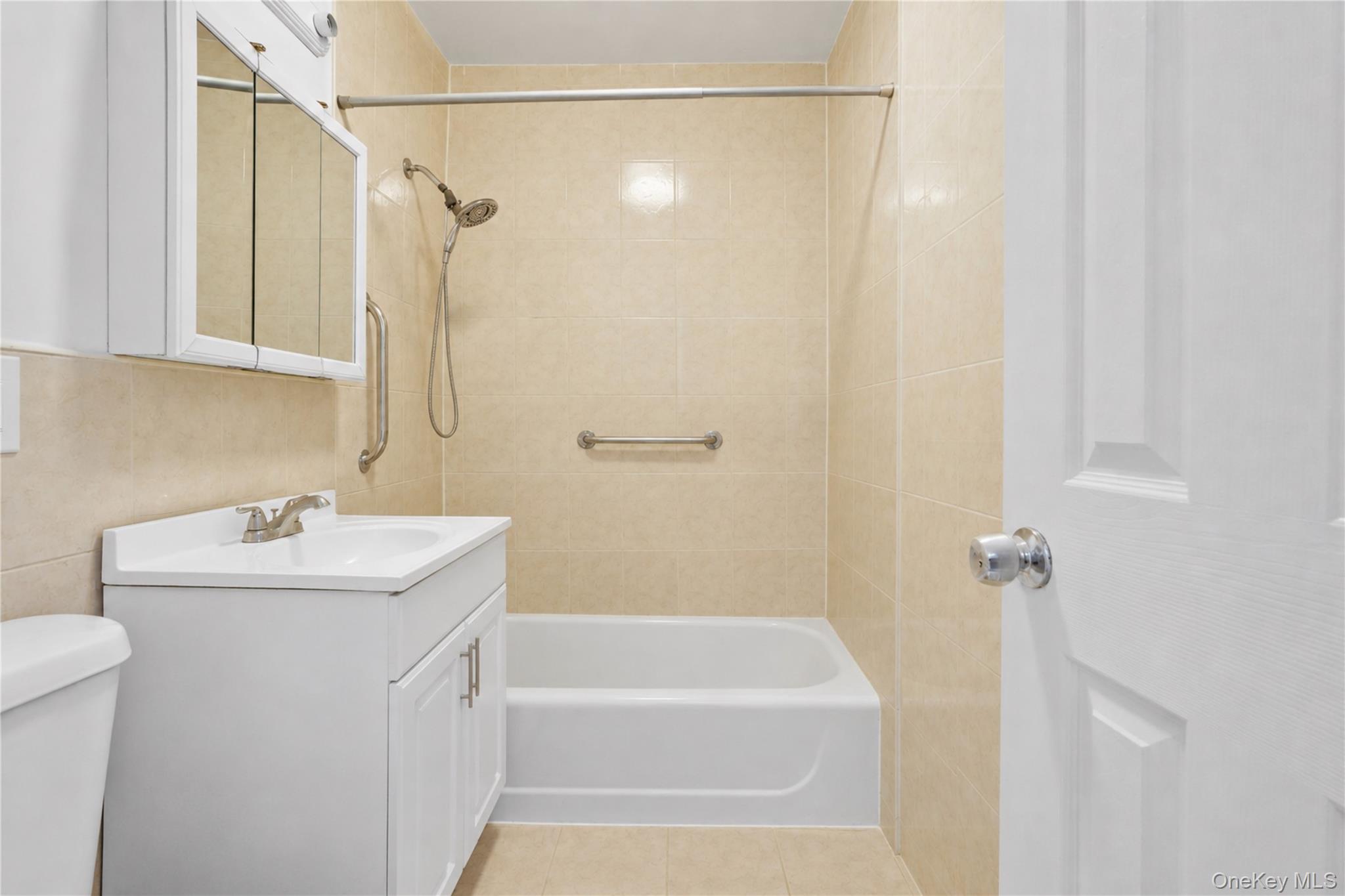58-03 Calloway Street, Unit 5A photo 16