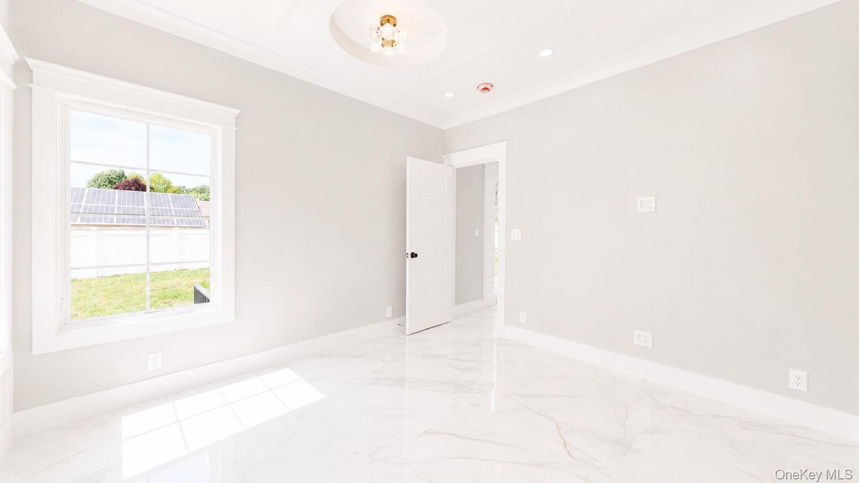26 Kingston Avenue – For Sale photo 13