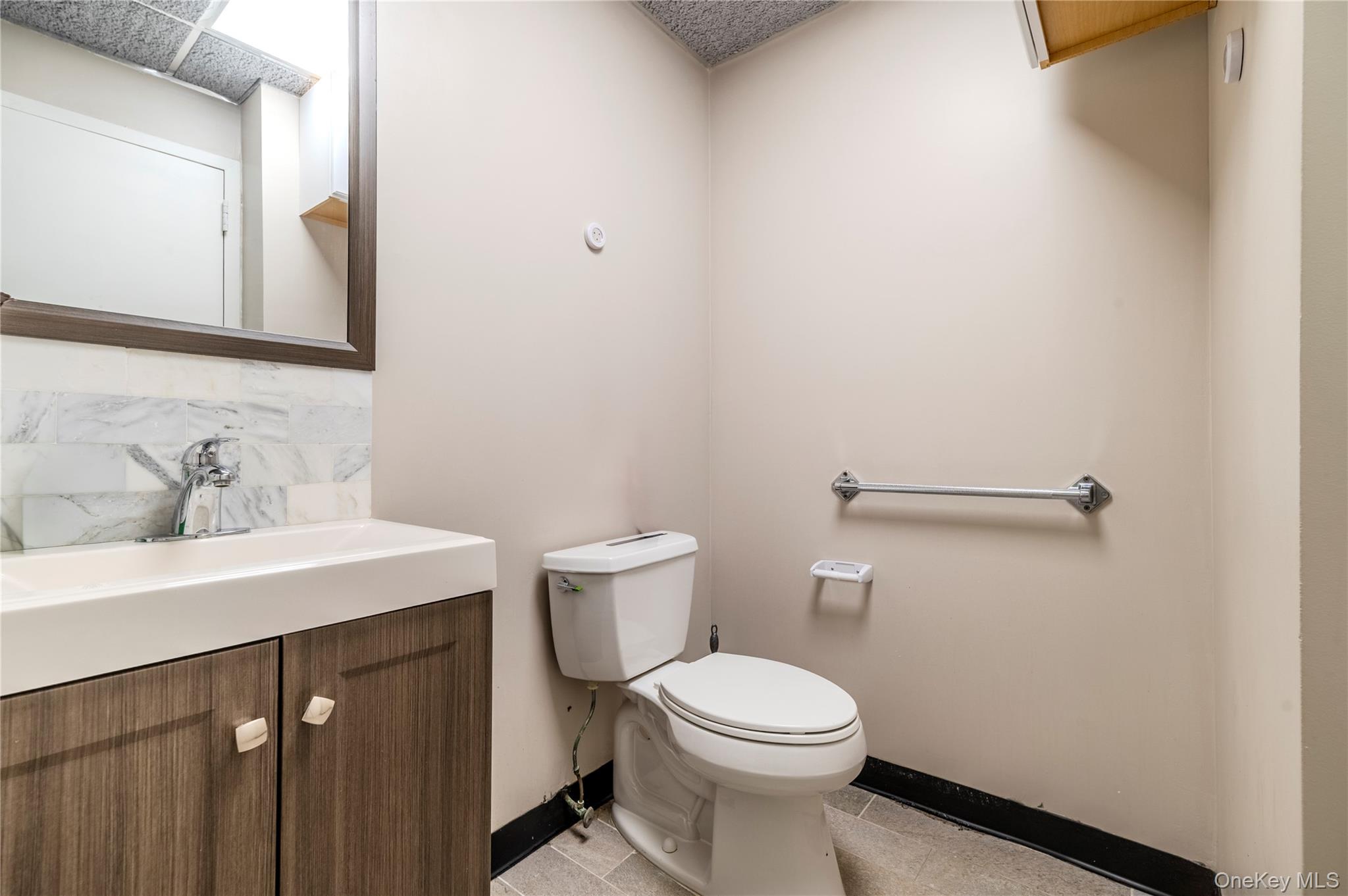 1575 Hillside Avenue, Unit 309 photo 26
