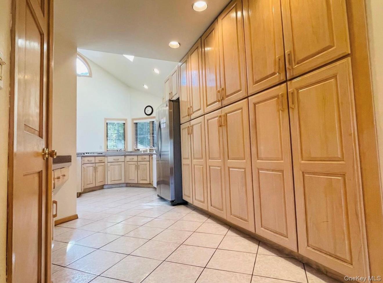 5 Eaton Road – For Rent photo 9