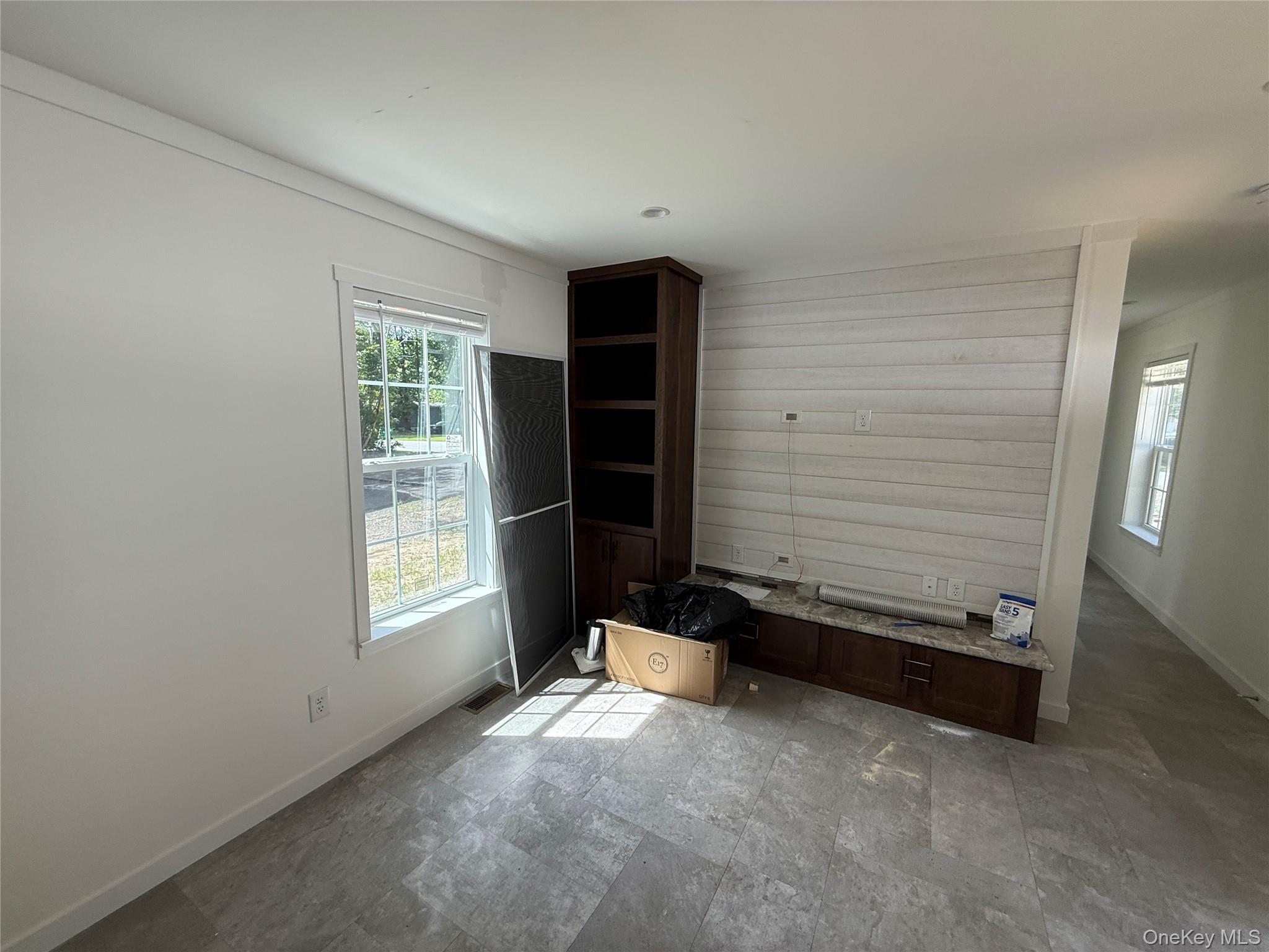 117 Forest Park (aka Hubert St) – For Sale photo 7