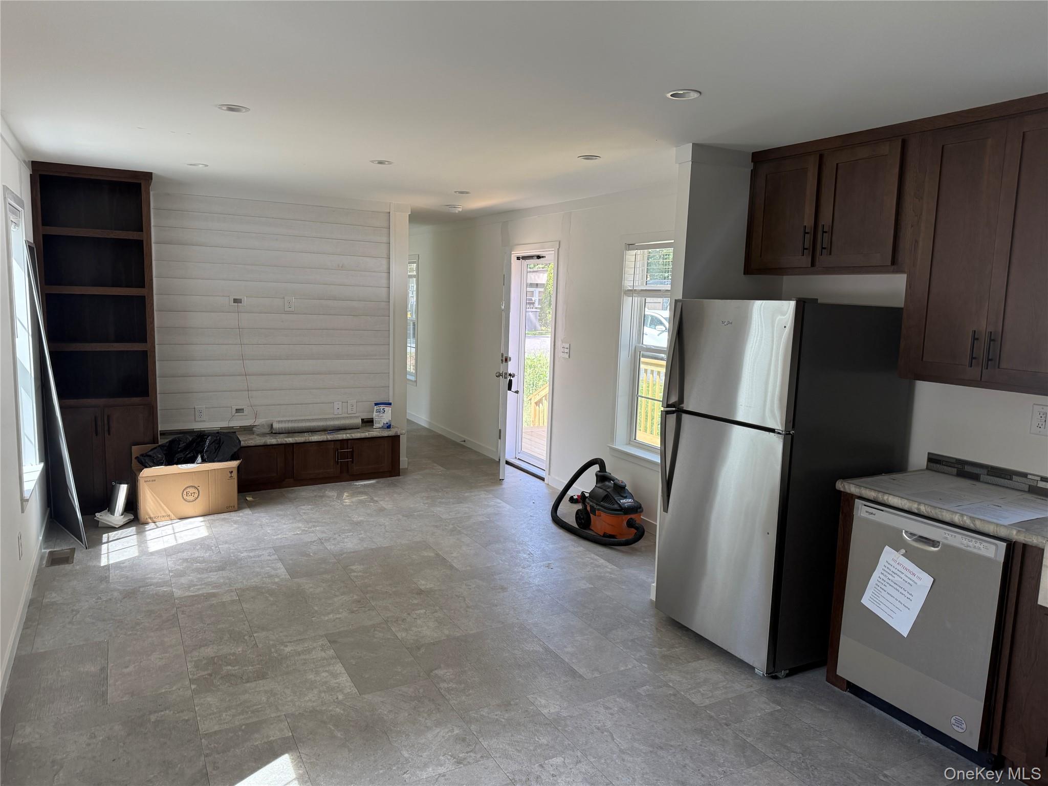 117 Forest Park (aka Hubert St) – For Sale photo 8