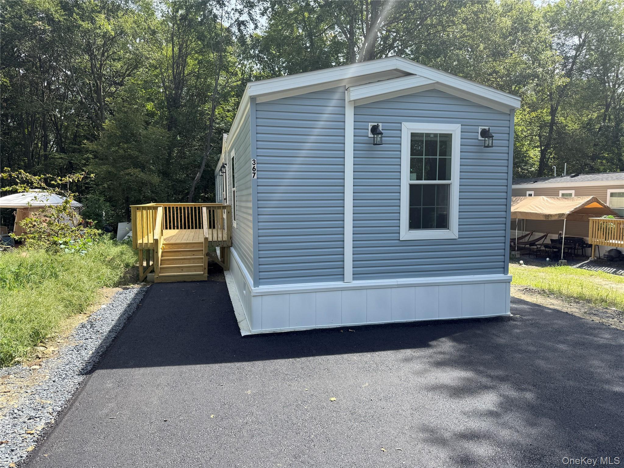 117 Forest Park (aka Hubert St) – For Sale photo 18