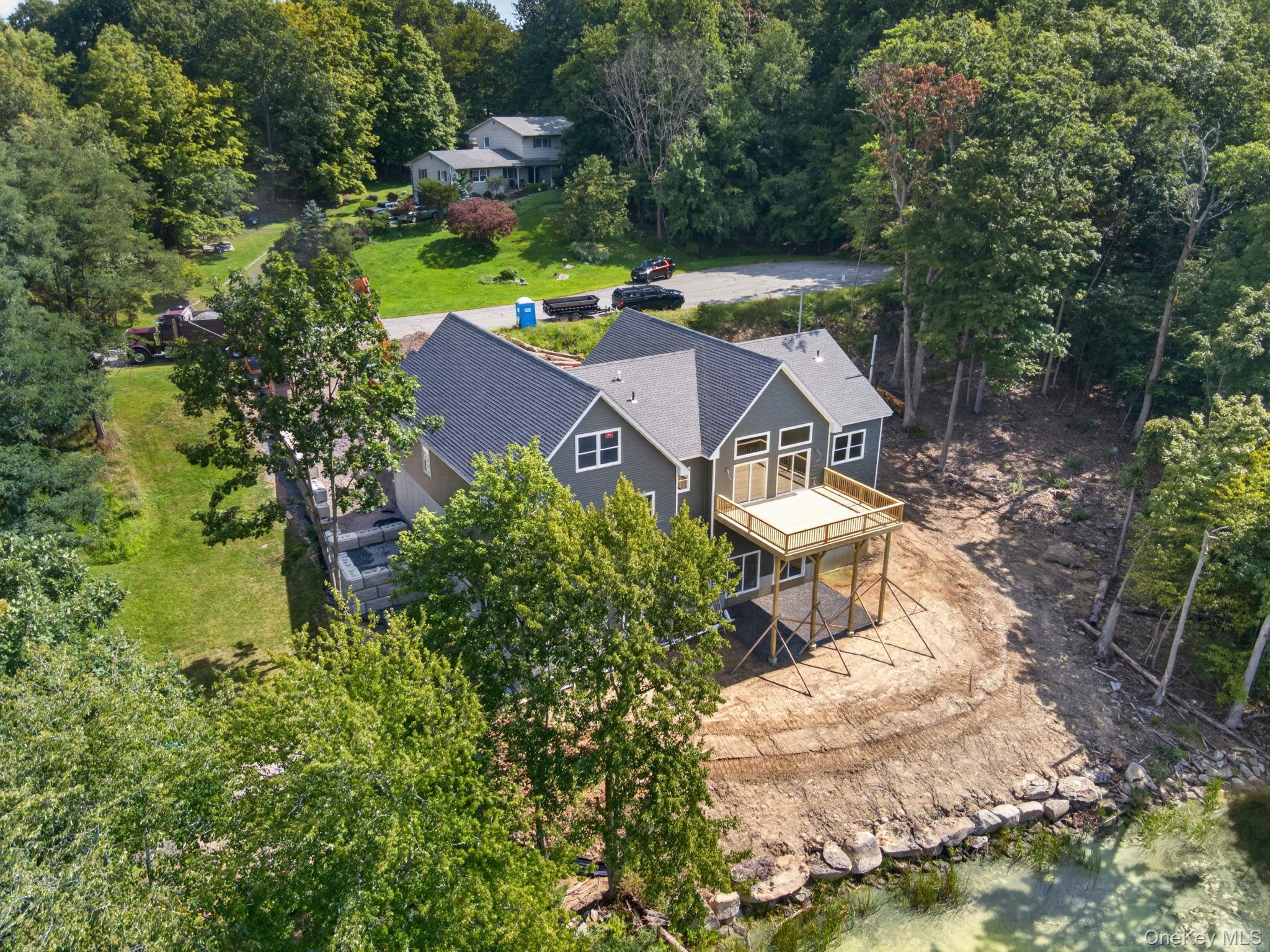 86 Shore Boulevard – For Sale photo 39