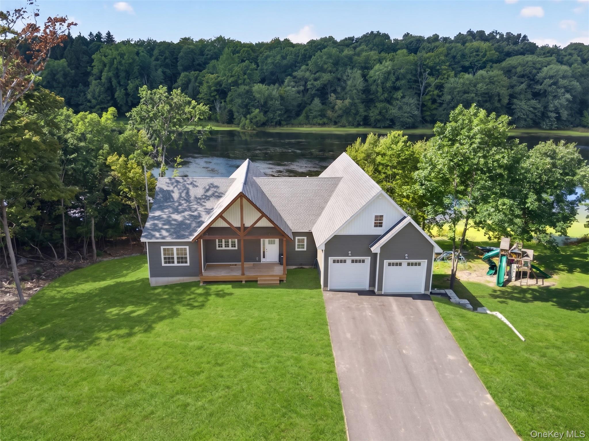 86 Shore Boulevard – For Sale