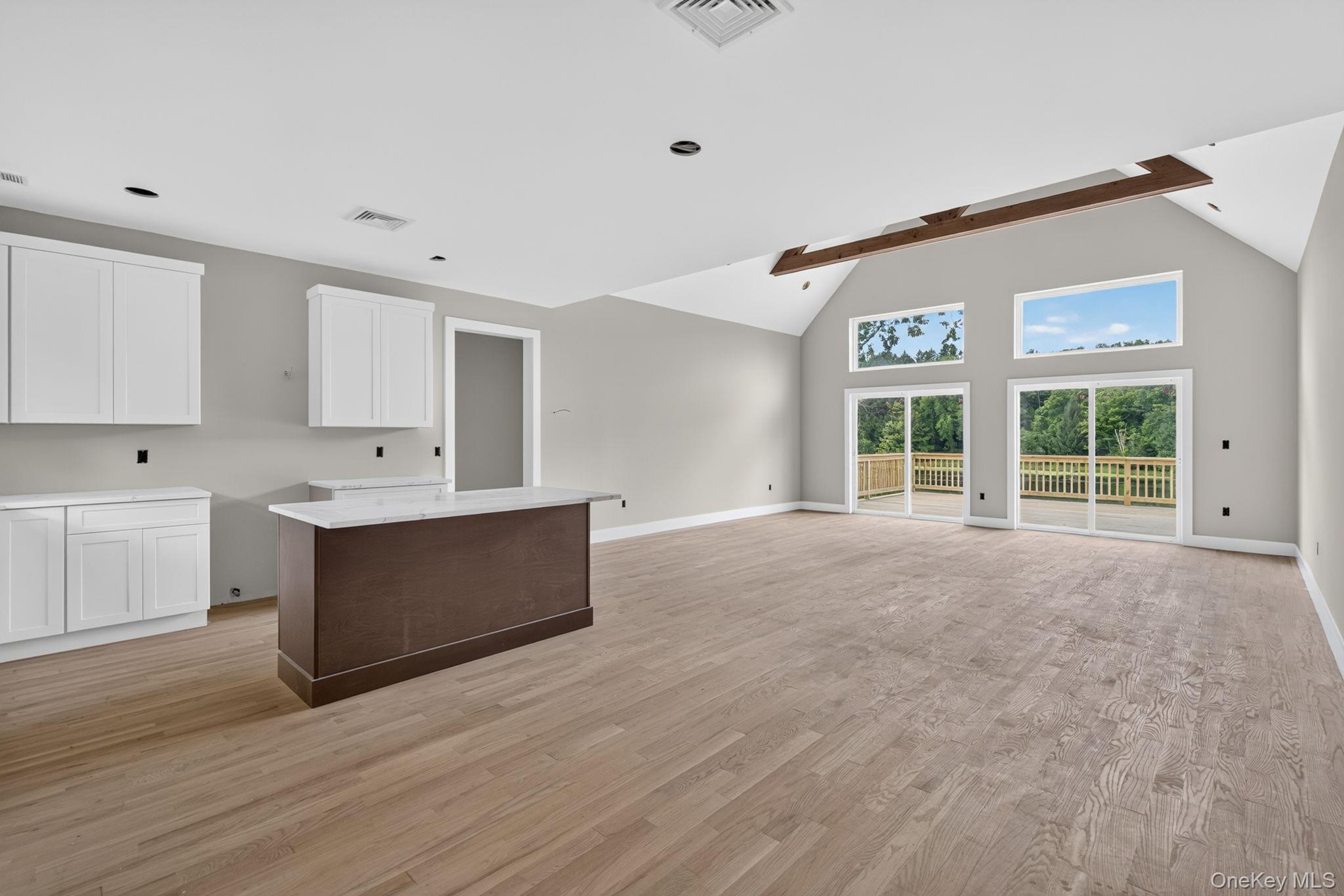 86 Shore Boulevard – For Sale photo 7