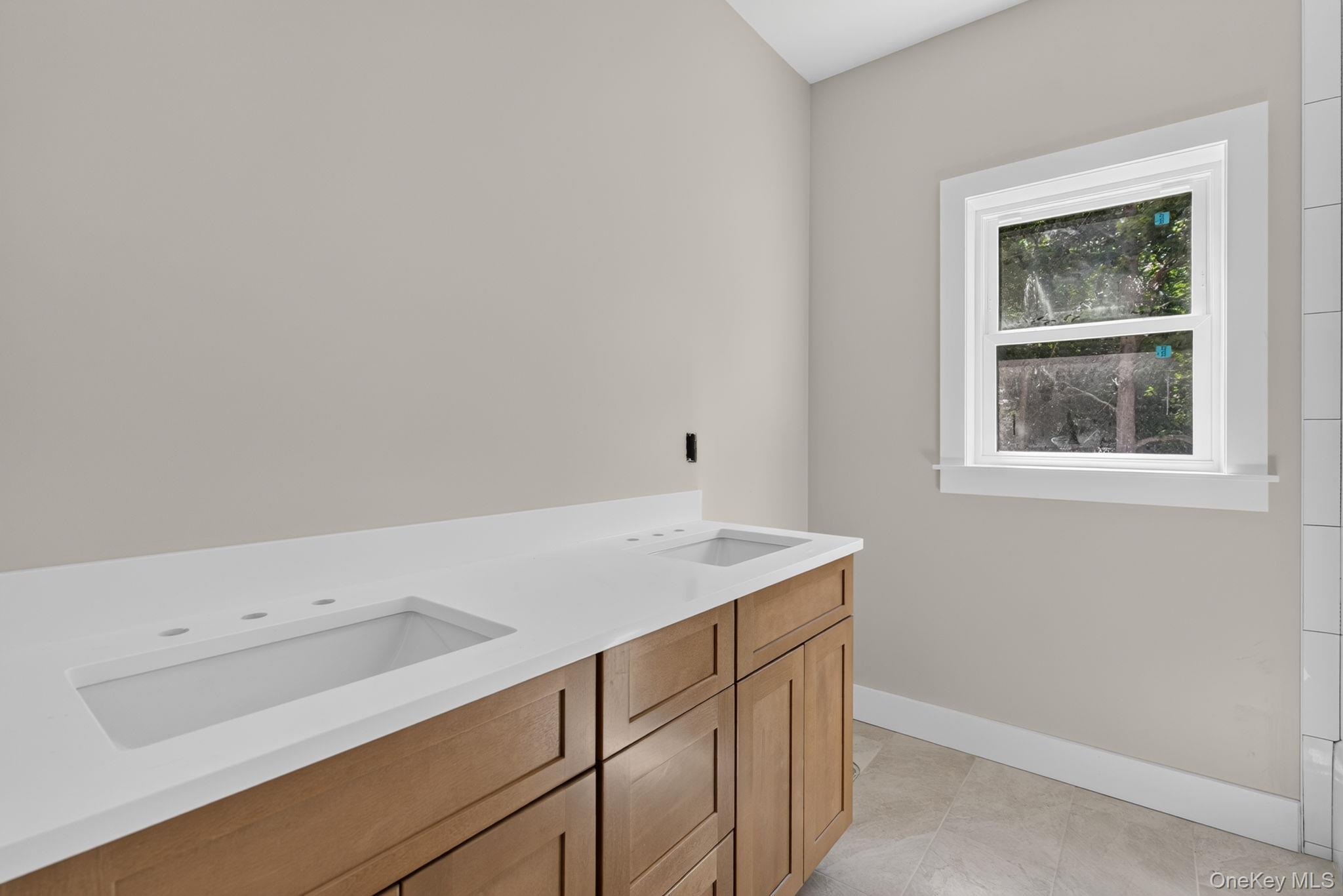 86 Shore Boulevard – For Sale photo 17