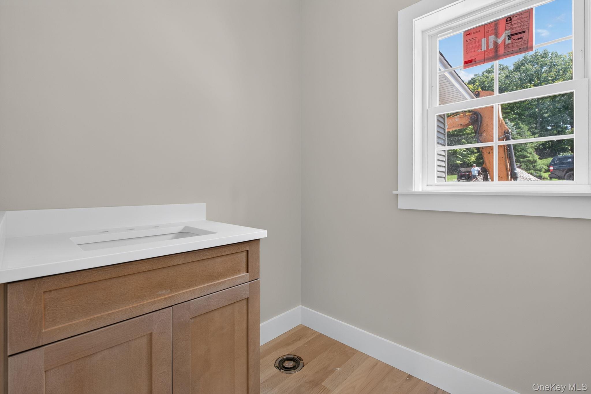 86 Shore Boulevard – For Sale photo 22