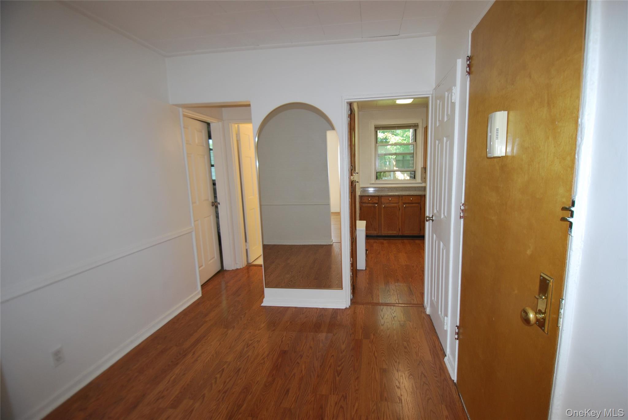 10 Stokes Road Winchester Street, Unit 2A photo 2