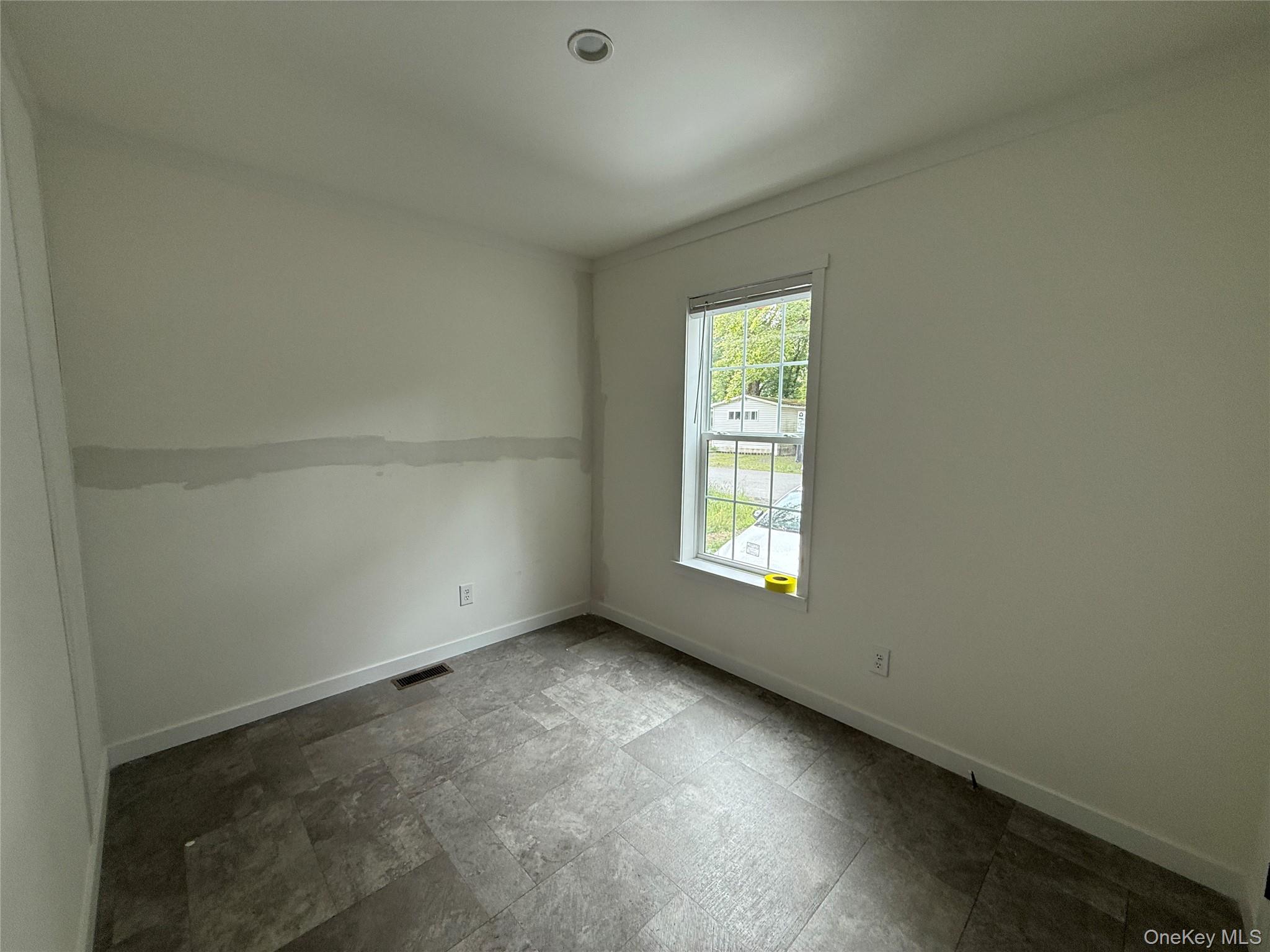 114 Forest Park (aka Hubert St) – For Sale photo 13