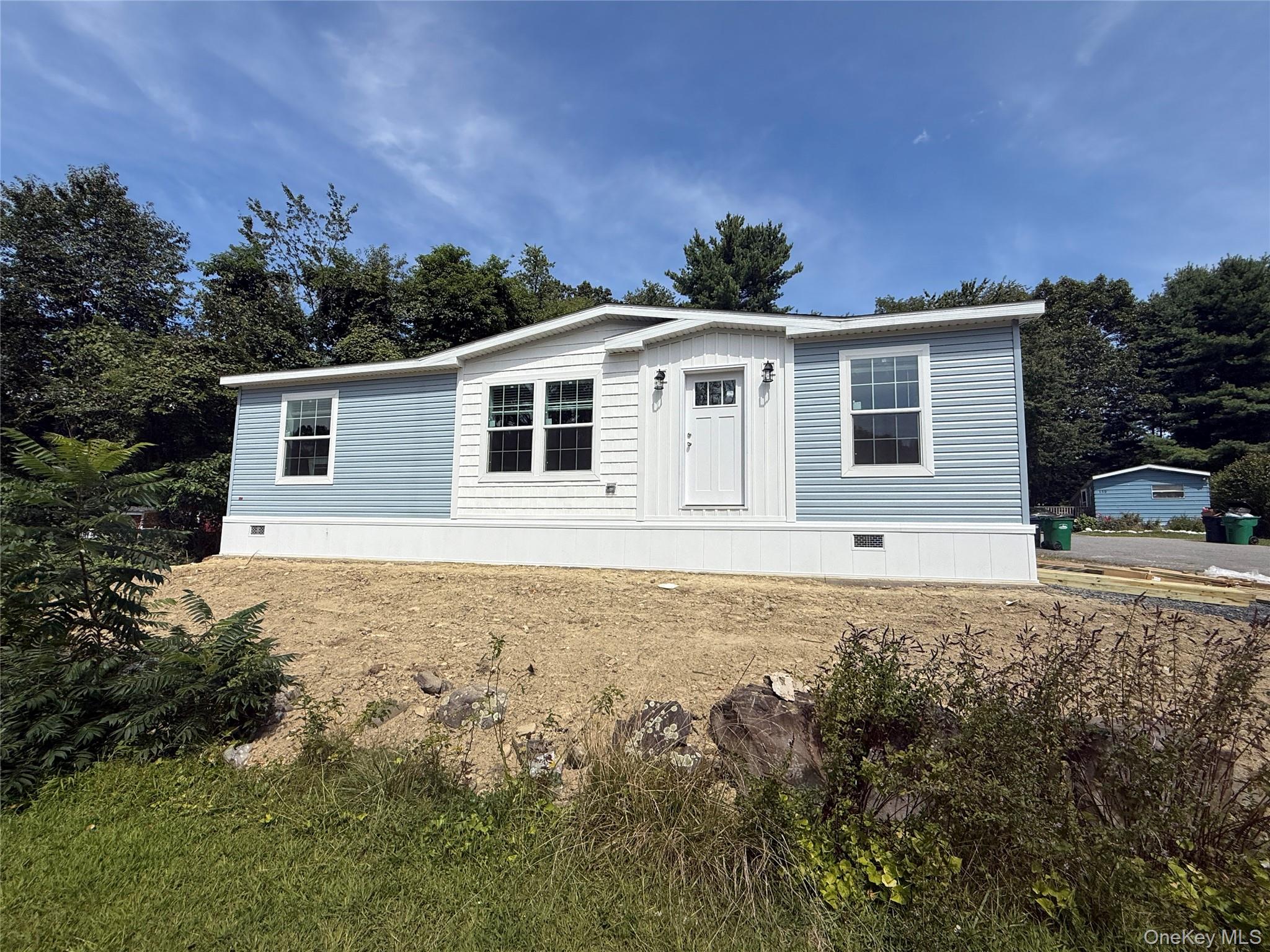 114 Forest Park (aka Hubert St) – For Sale