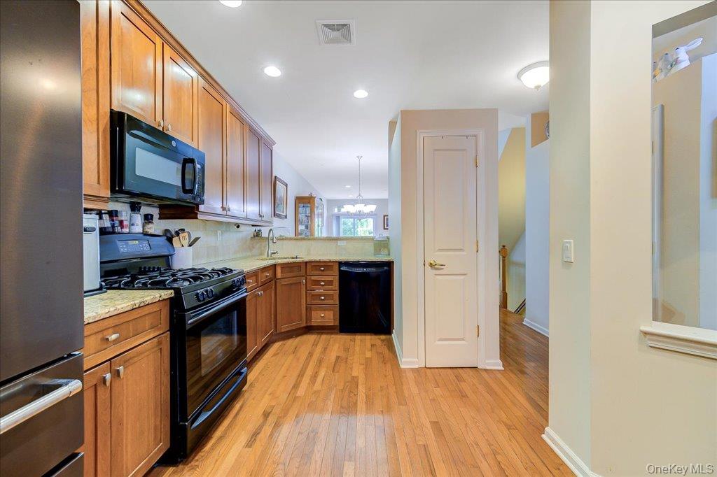 506 Southview Drive – For Sale photo 15