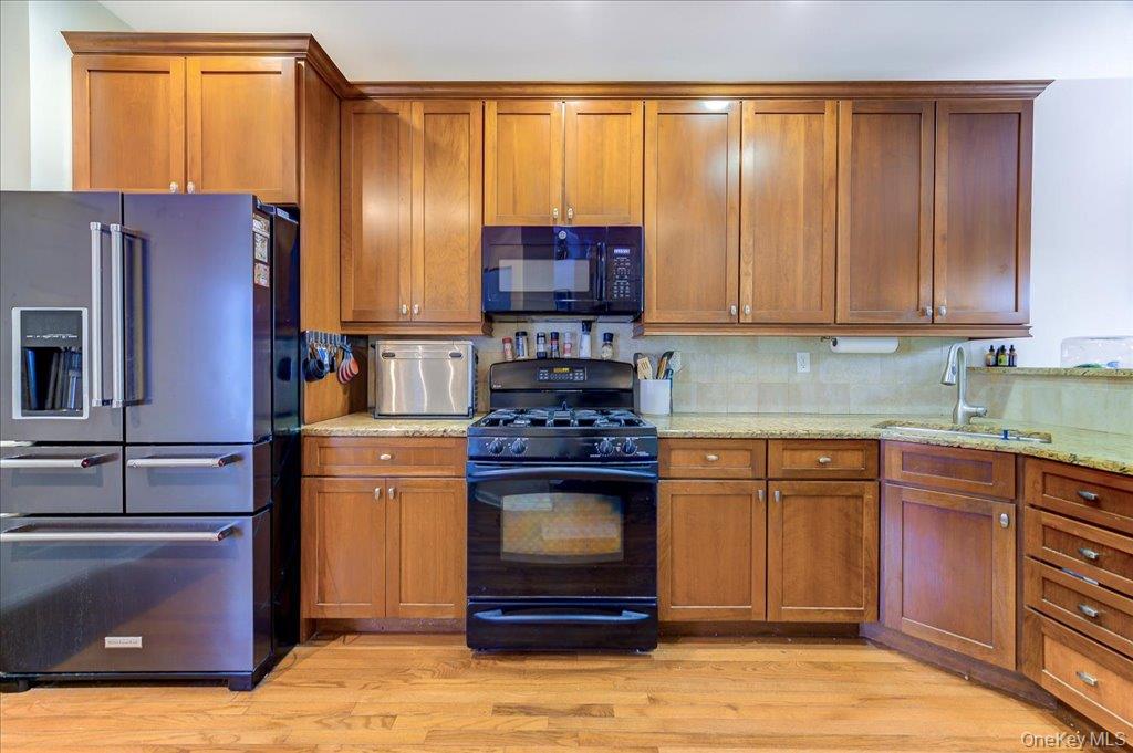 506 Southview Drive – For Sale photo 18