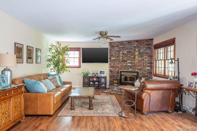 40 Hanson Lane – For Sale photo 12