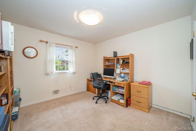 40 Hanson Lane – For Sale photo 20