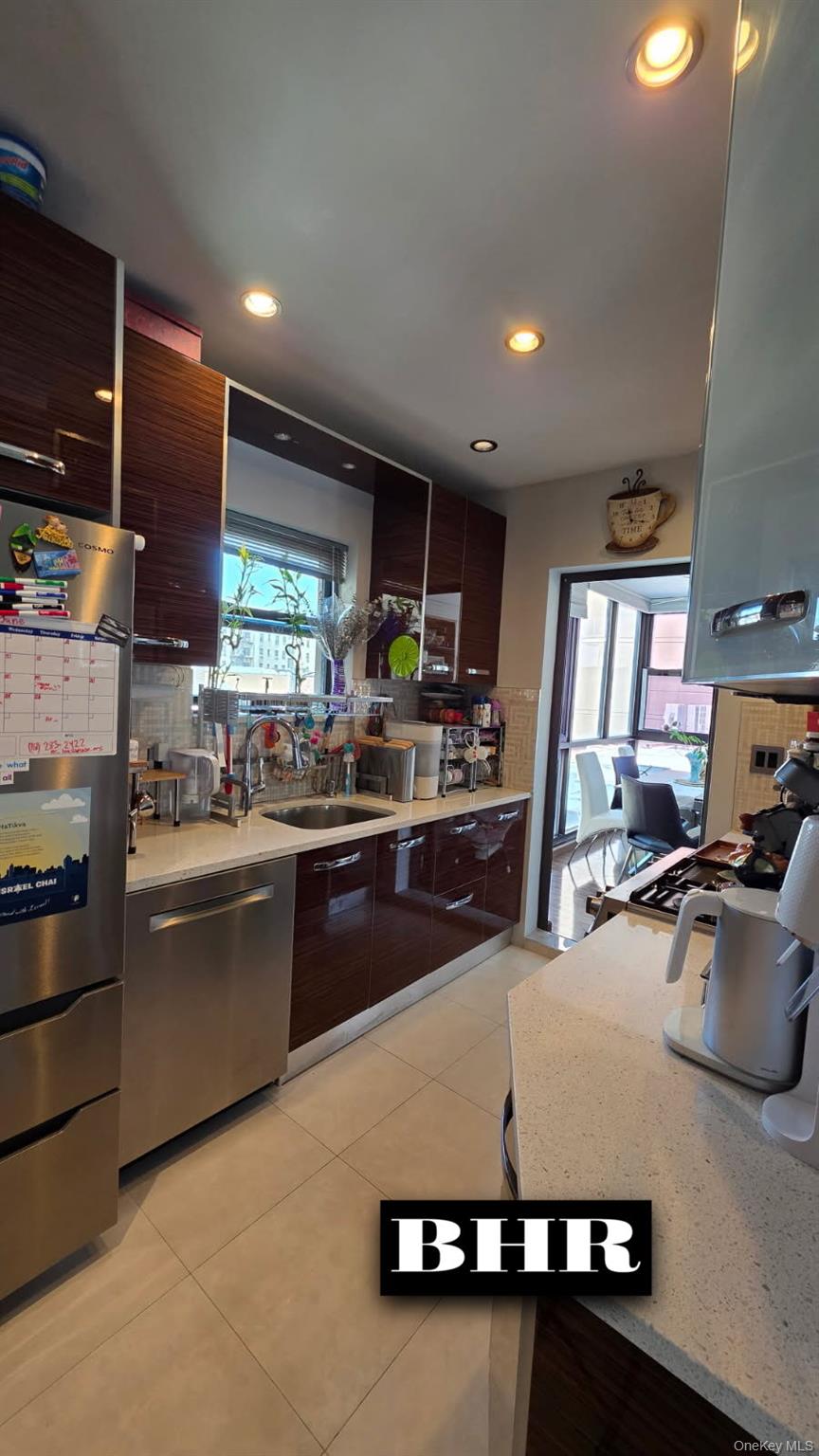 134 W End Avenue, Unit 4A photo 5