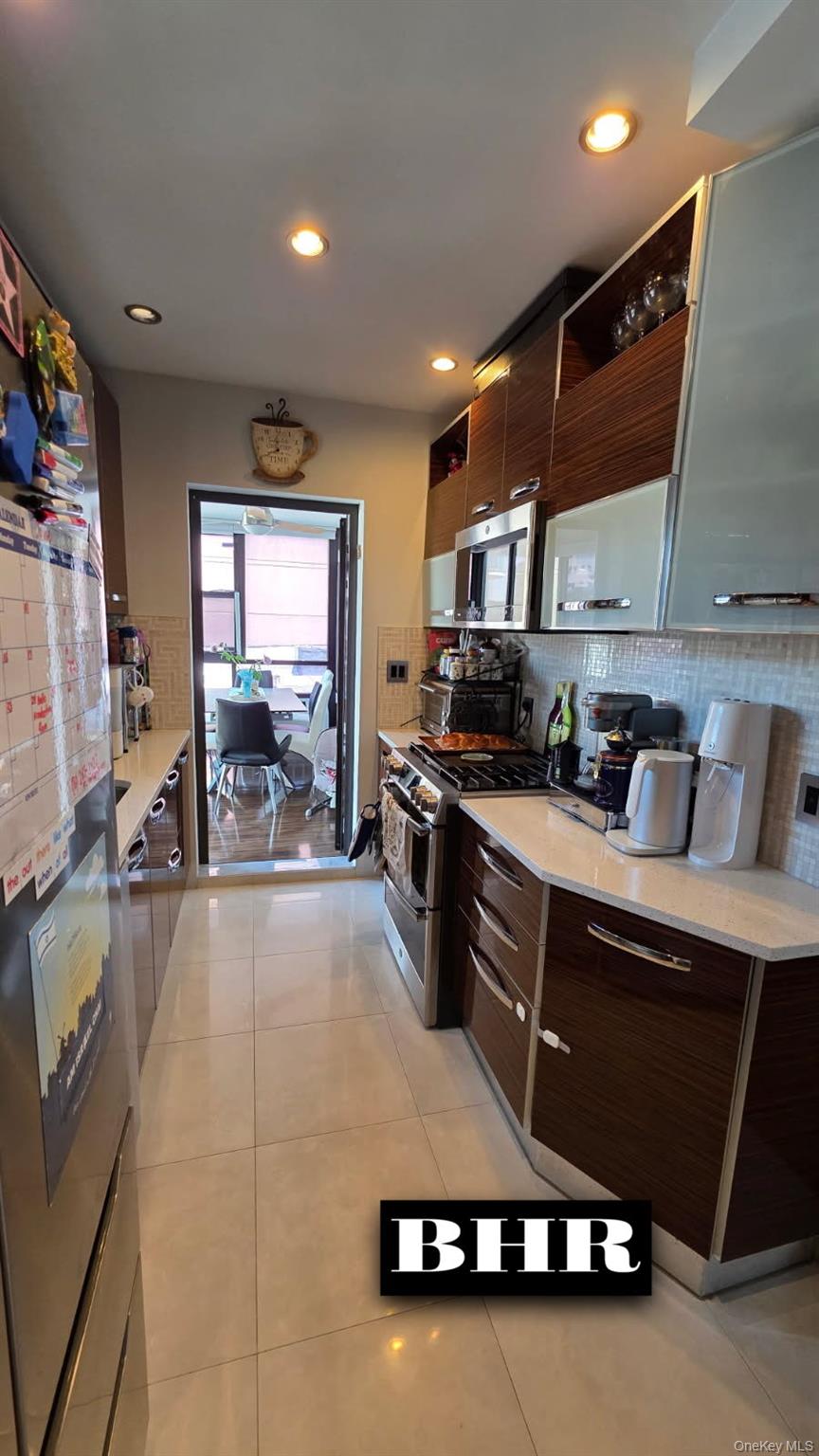 134 W End Avenue, Unit 4A photo 6