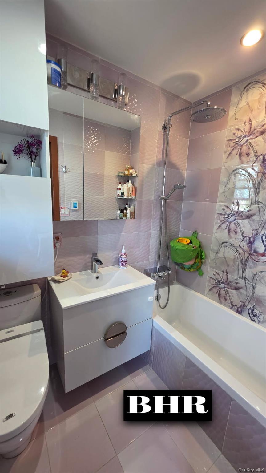 134 W End Avenue, Unit 4A photo 16
