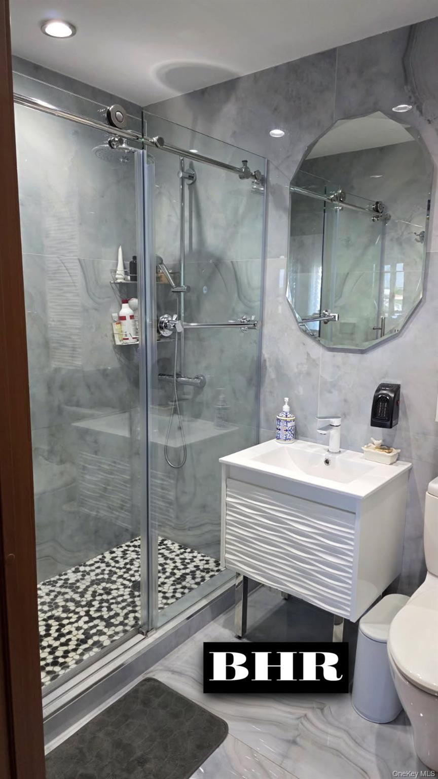 134 W End Avenue, Unit 4A photo 14