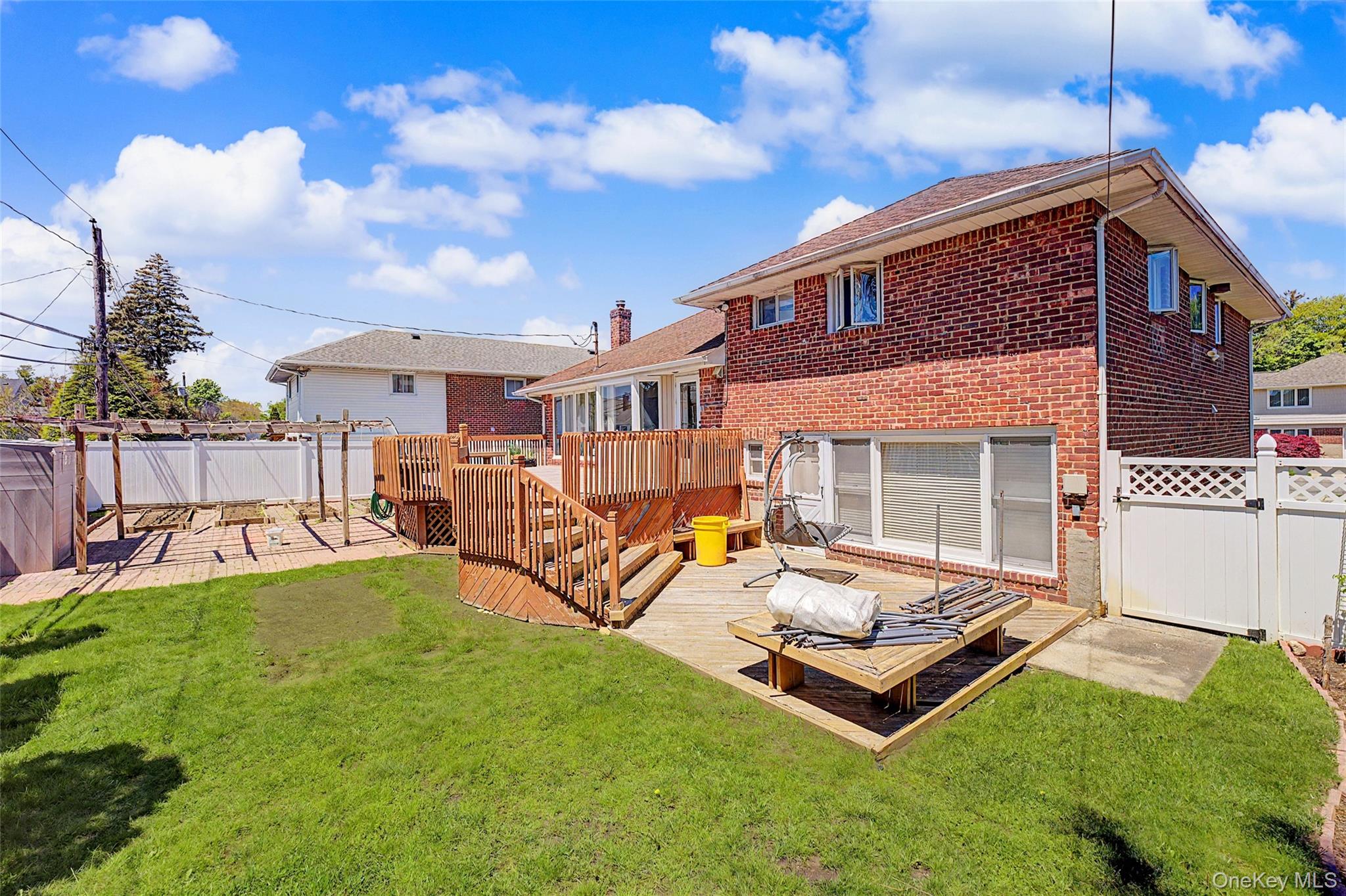15 Hillvale Road – For Sale photo 16