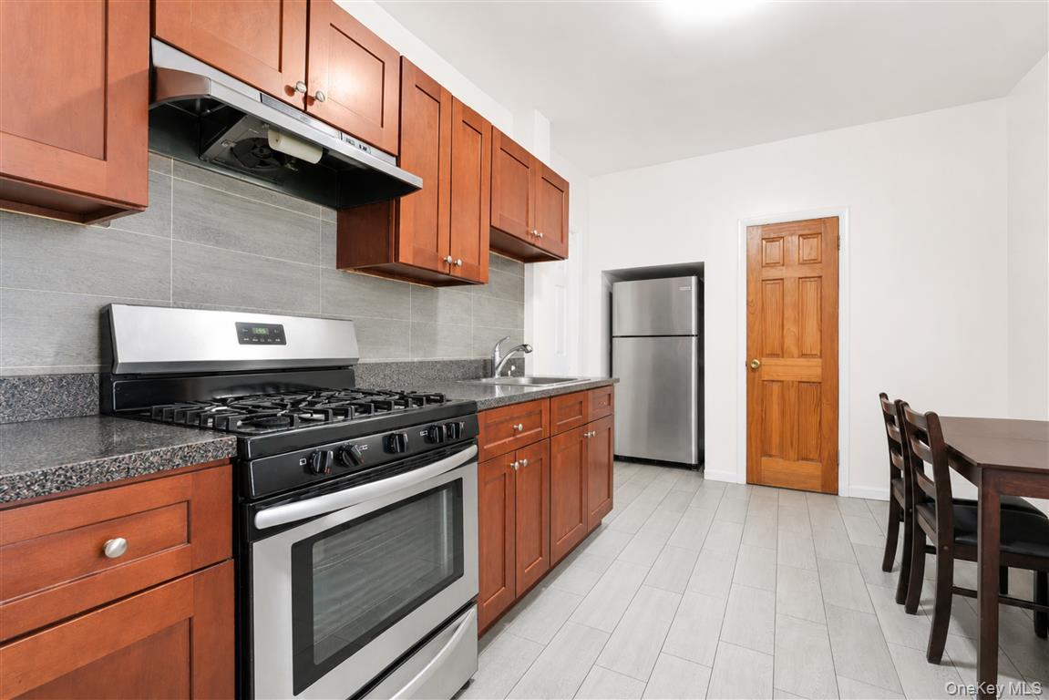 86-16 120th Street – For Sale photo 7