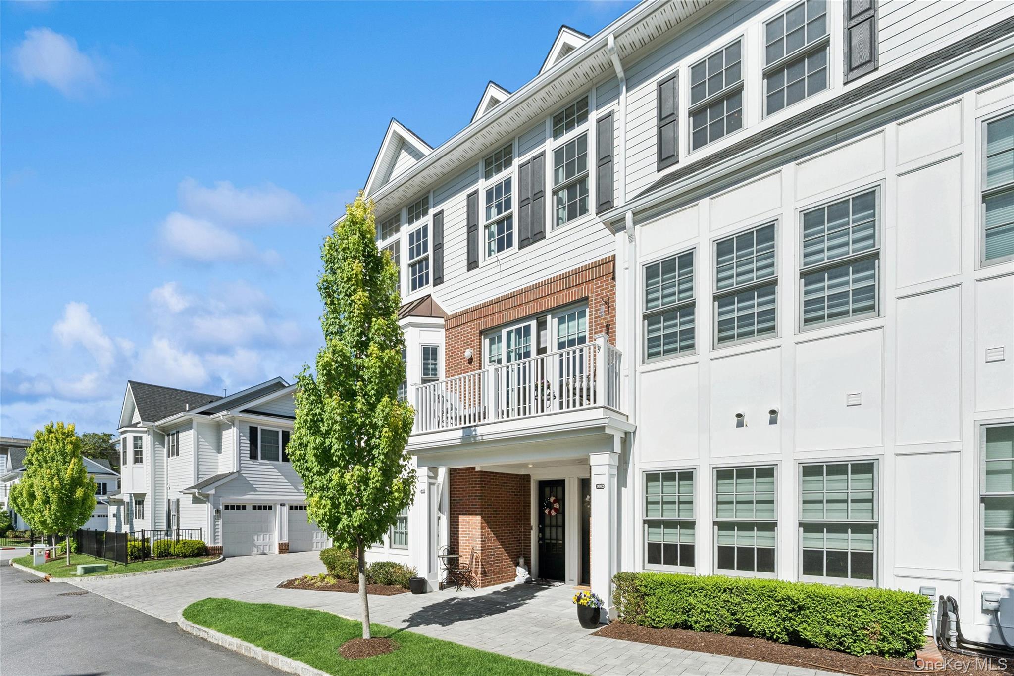 1001 Mill Creek N – For Sale