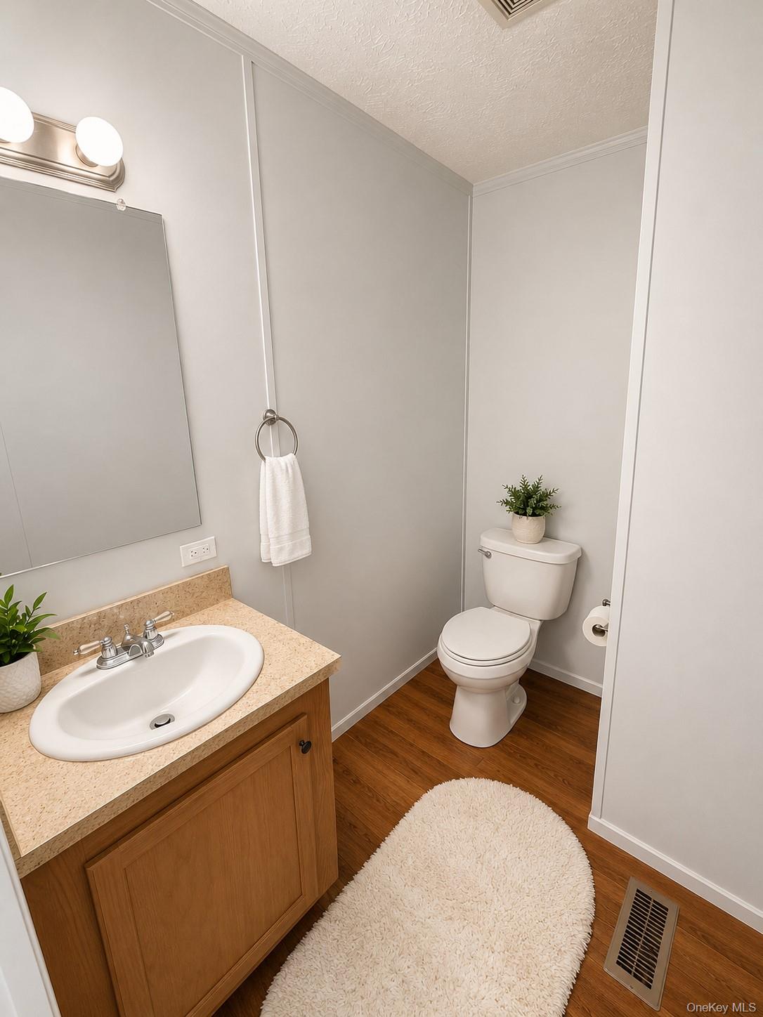 37 Hubbard Avenue, Unit 95 photo 6