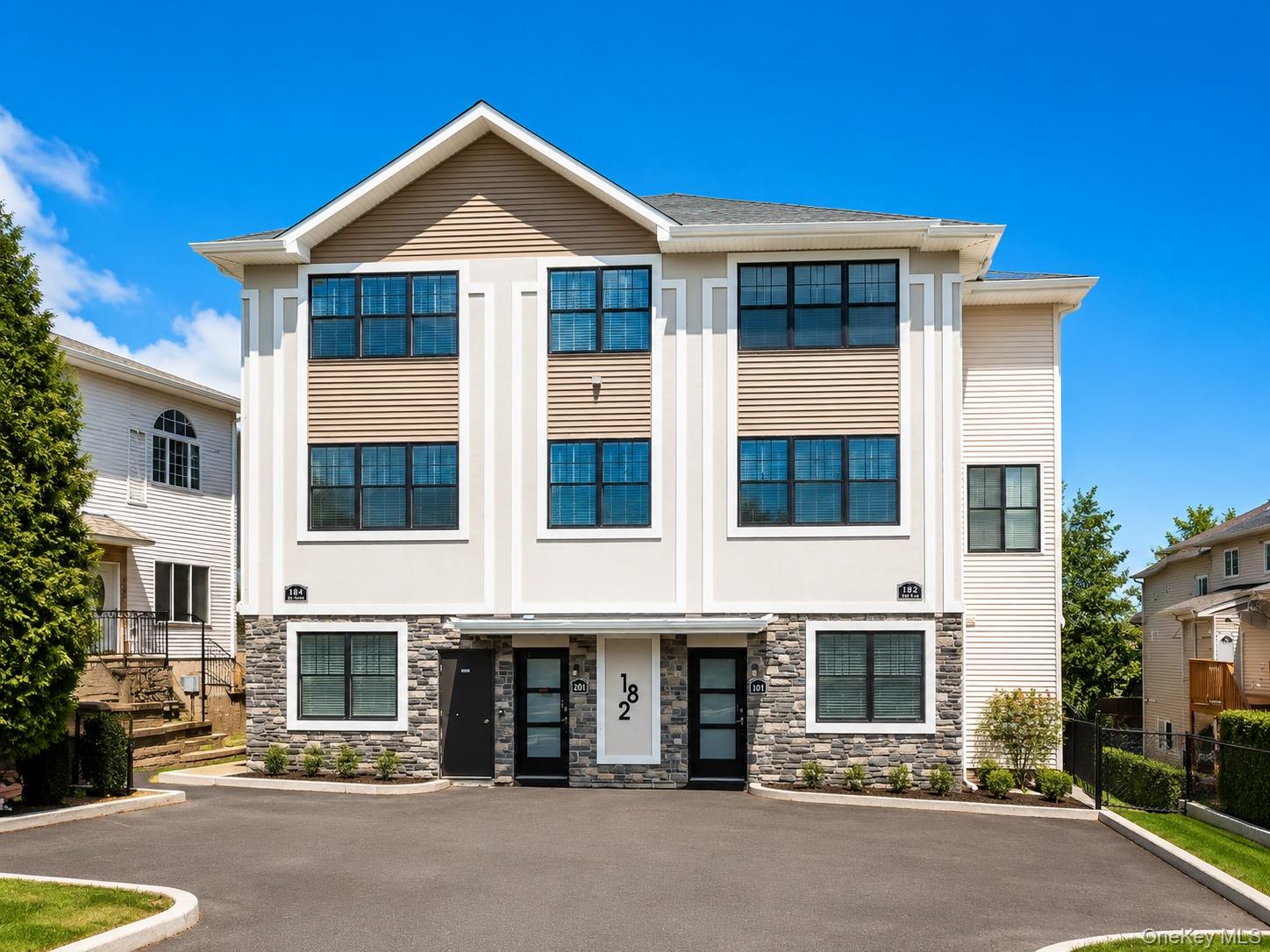 182 Blauvelt Road – For Sale