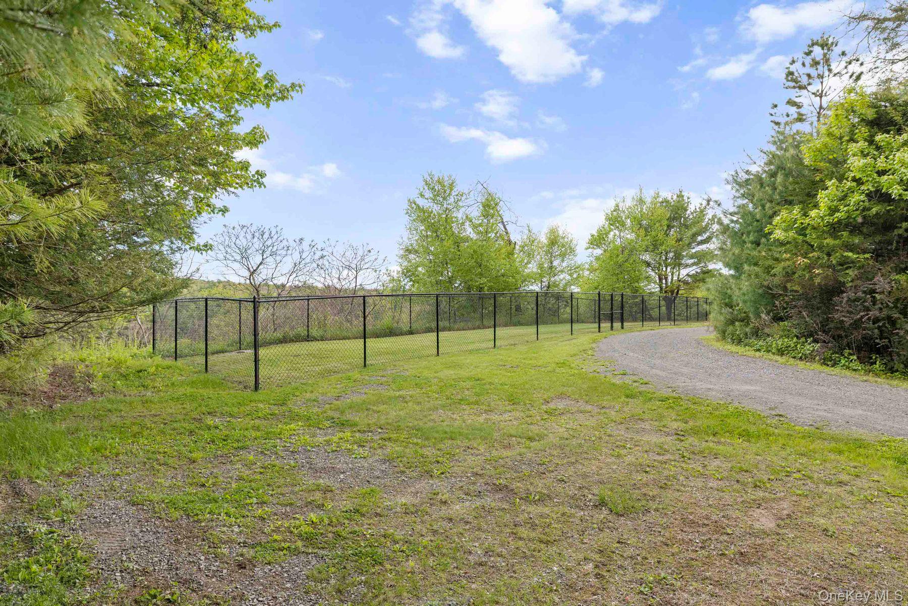 125 Stone Road – For Sale photo 14