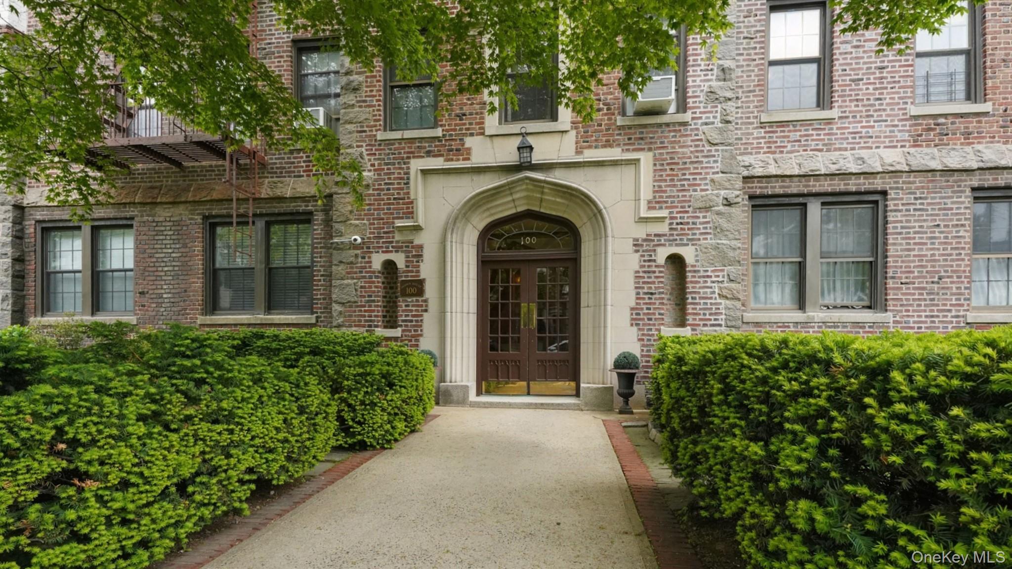 100 Parkway Road, Unit 5D photo 2