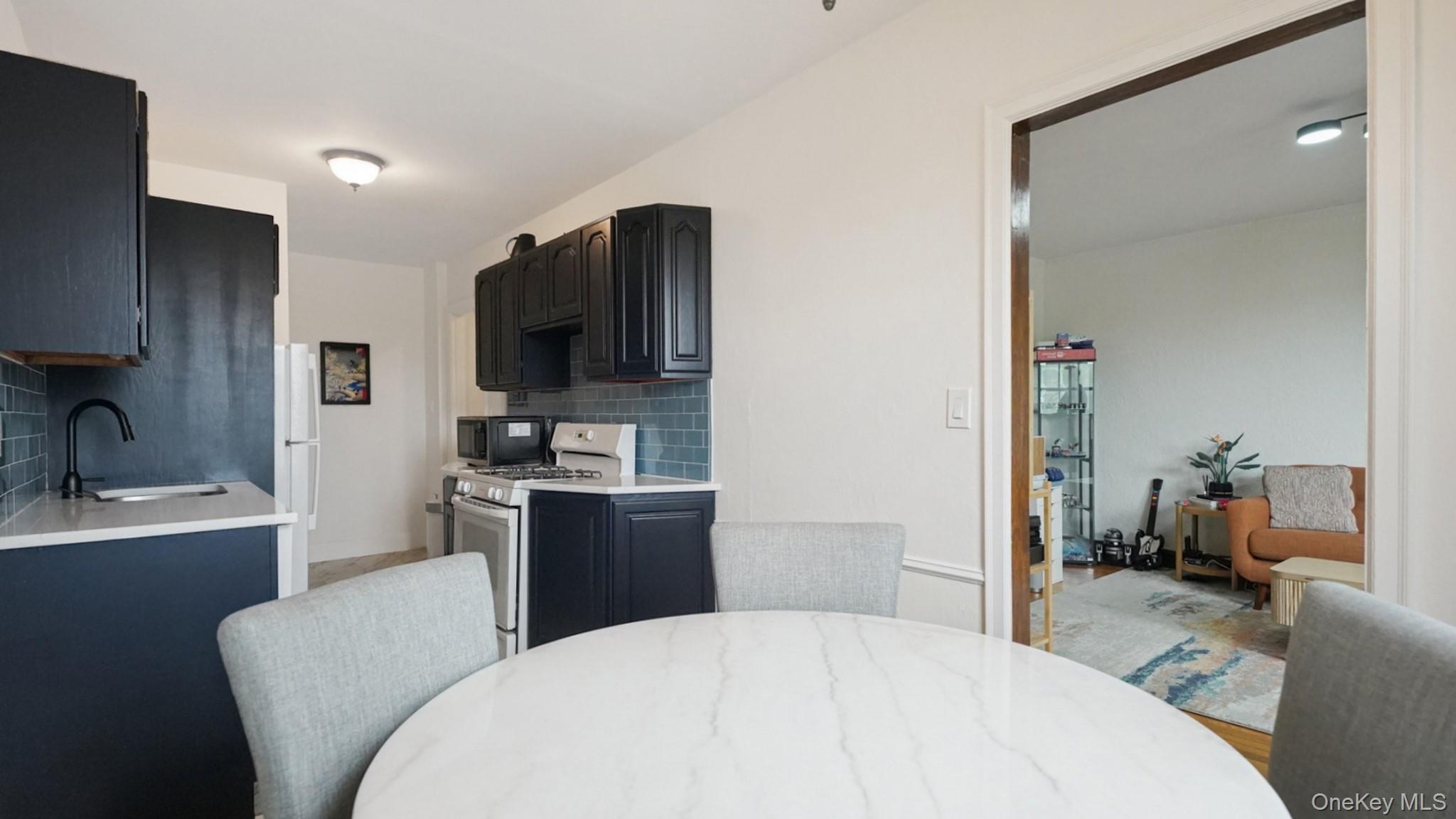 100 Parkway Road, Unit 5D photo 7