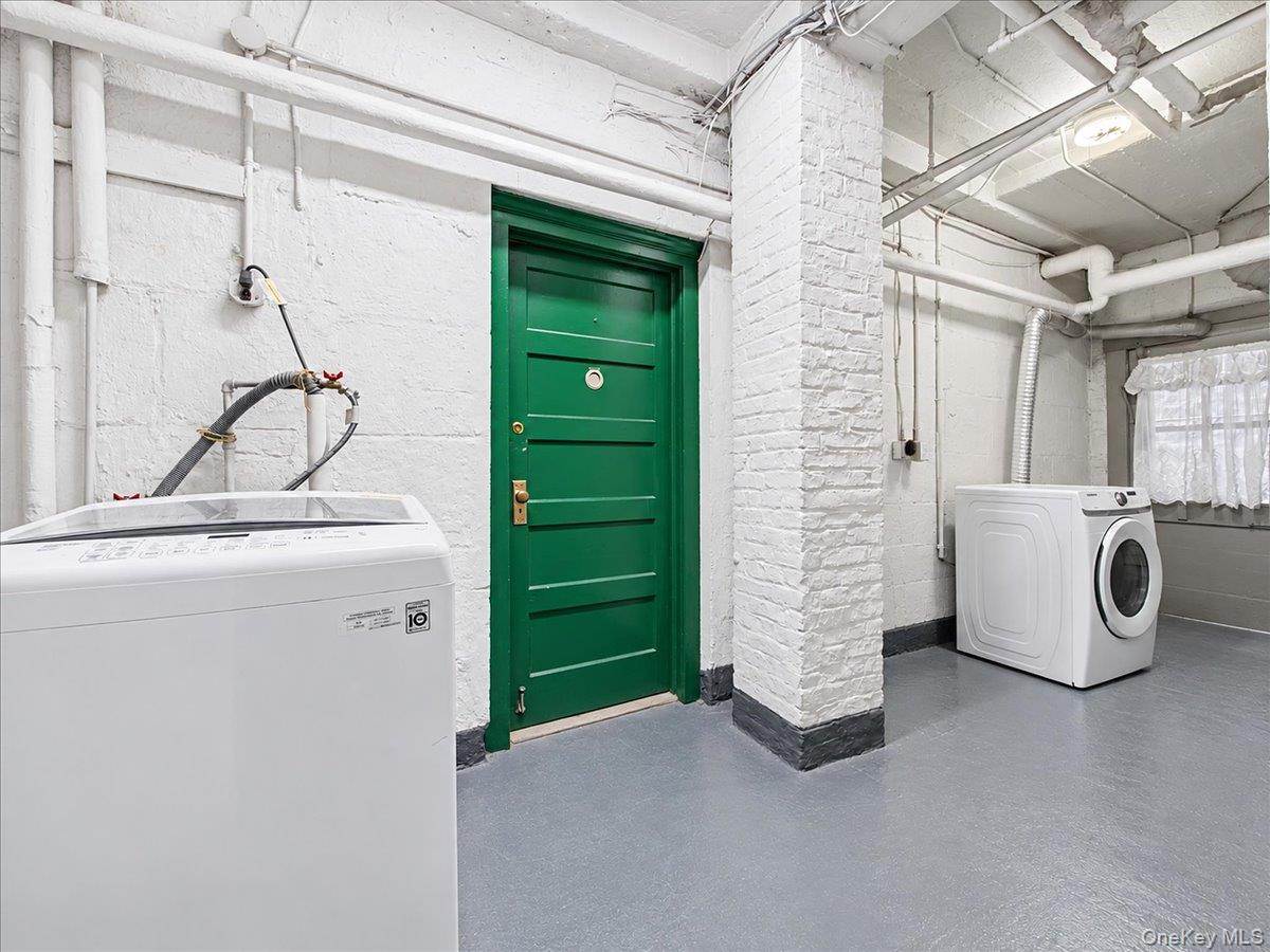 3431 82nd Street, Unit 1 photo 19