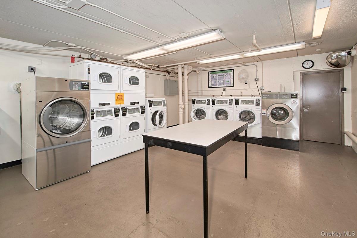 1120 Warburton Avenue, Unit 3F photo 22
