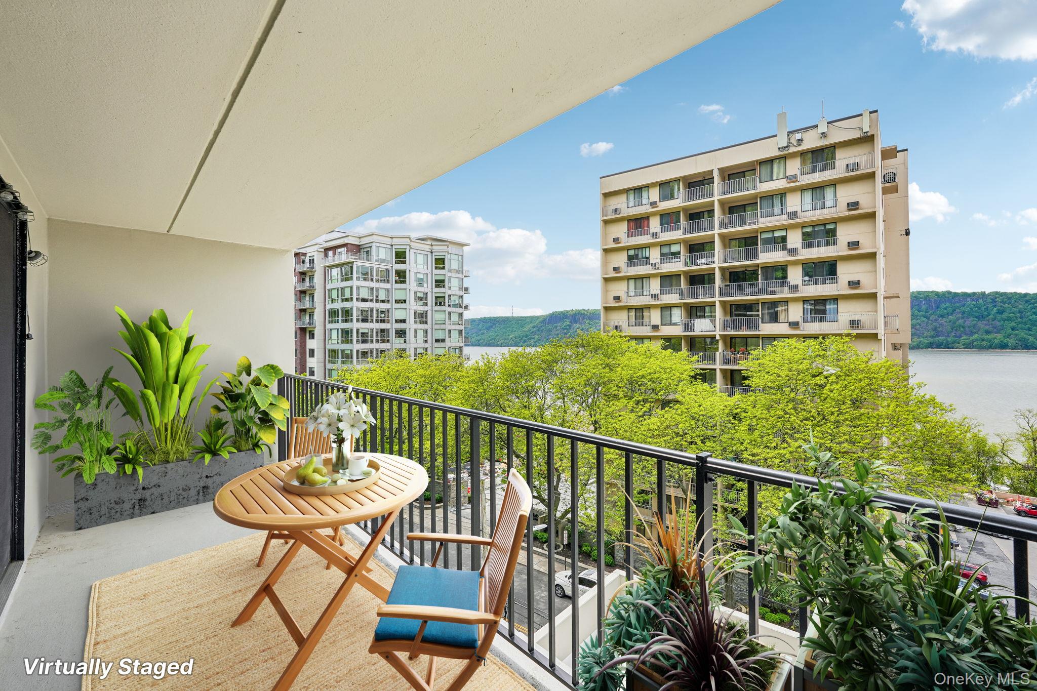 1120 Warburton Avenue, Unit 3F photo 3