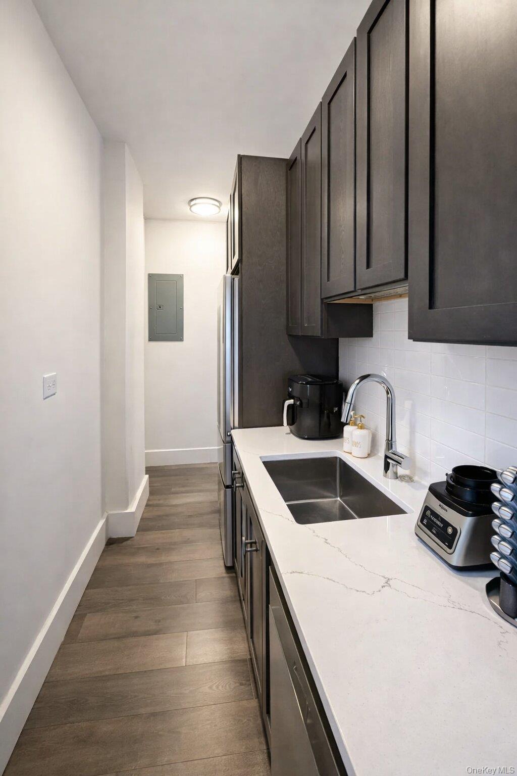 3000 Valentine Avenue, Unit 2E photo 6