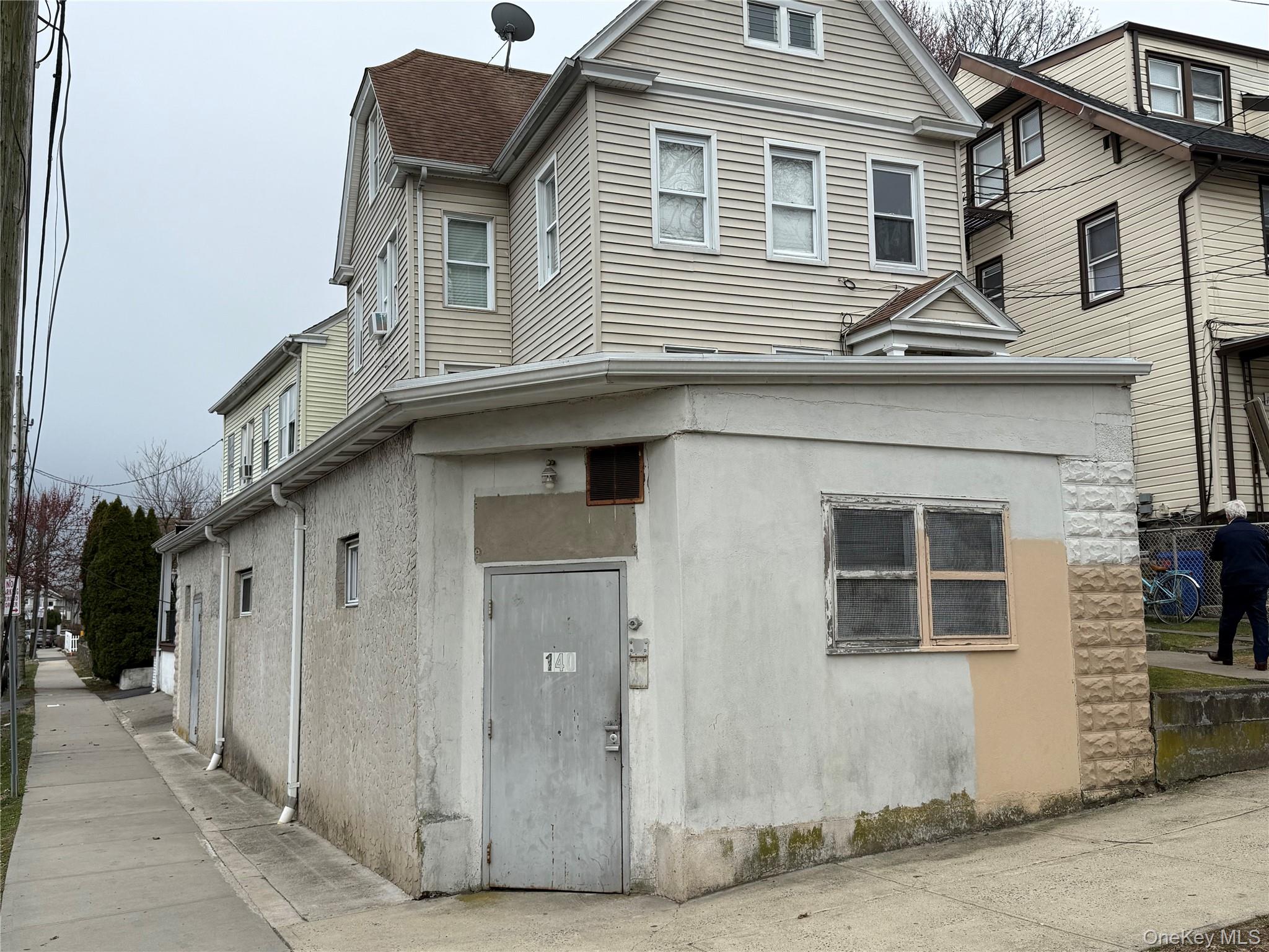 140 Terrace Avenue – For Sale photo 2