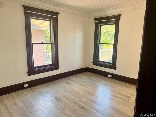 14 Smith Street – For Rent photo 9