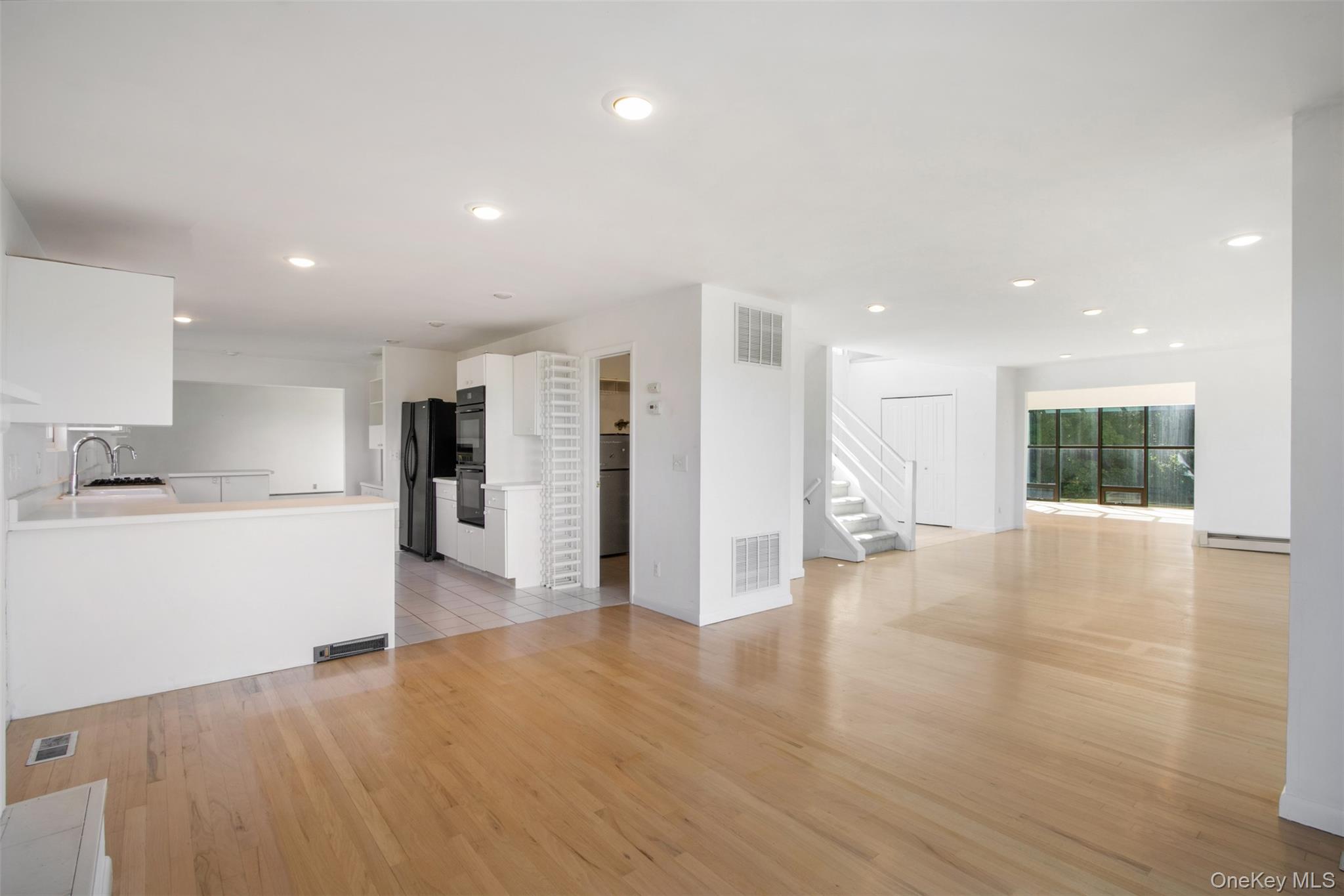 15 Deer Pond Drive – For Sale photo 8