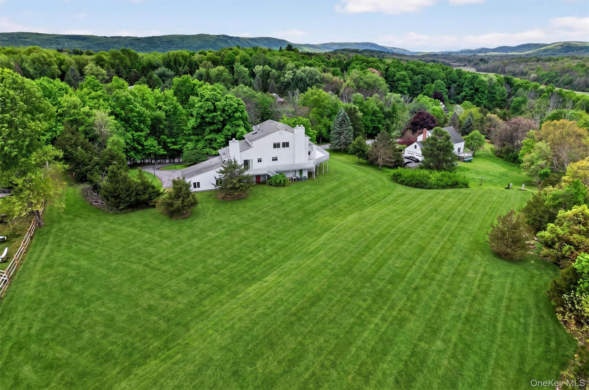 15 Deer Pond Drive – For Sale photo 46