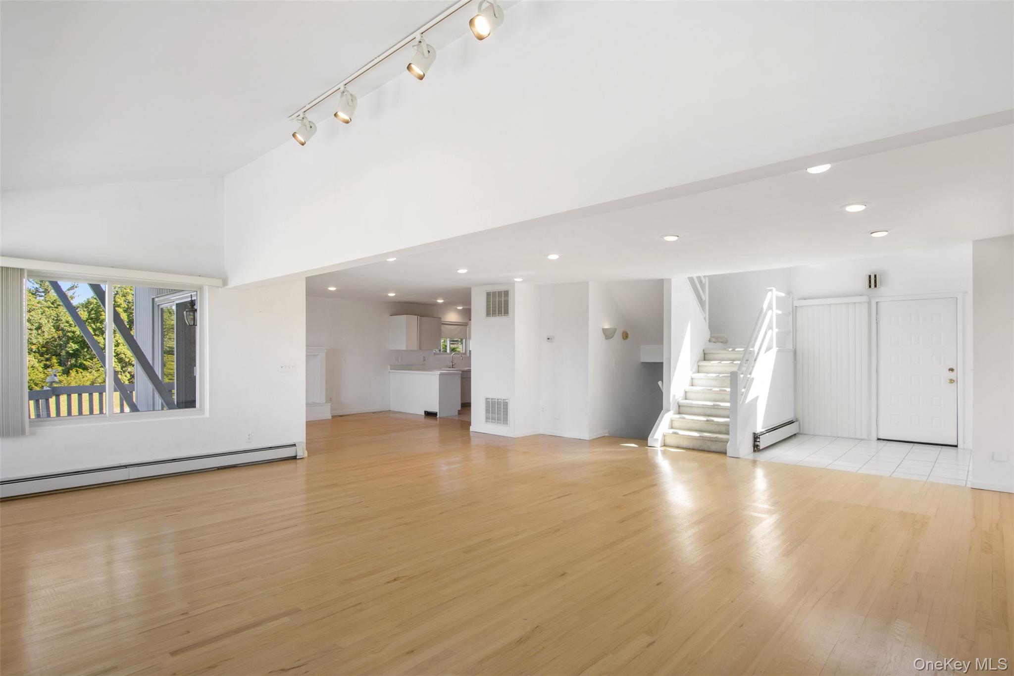 15 Deer Pond Drive – For Sale photo 10