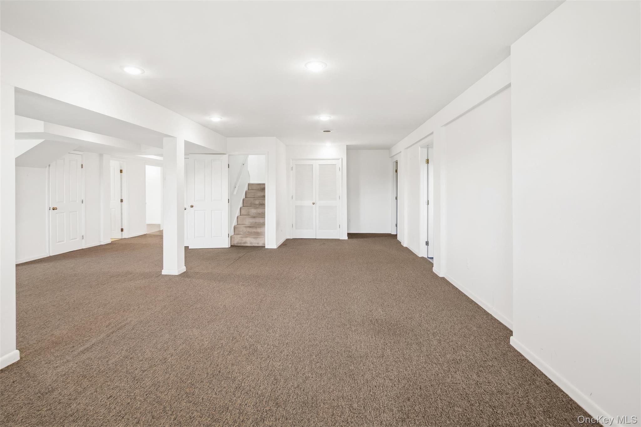 15 Deer Pond Drive – For Sale photo 32