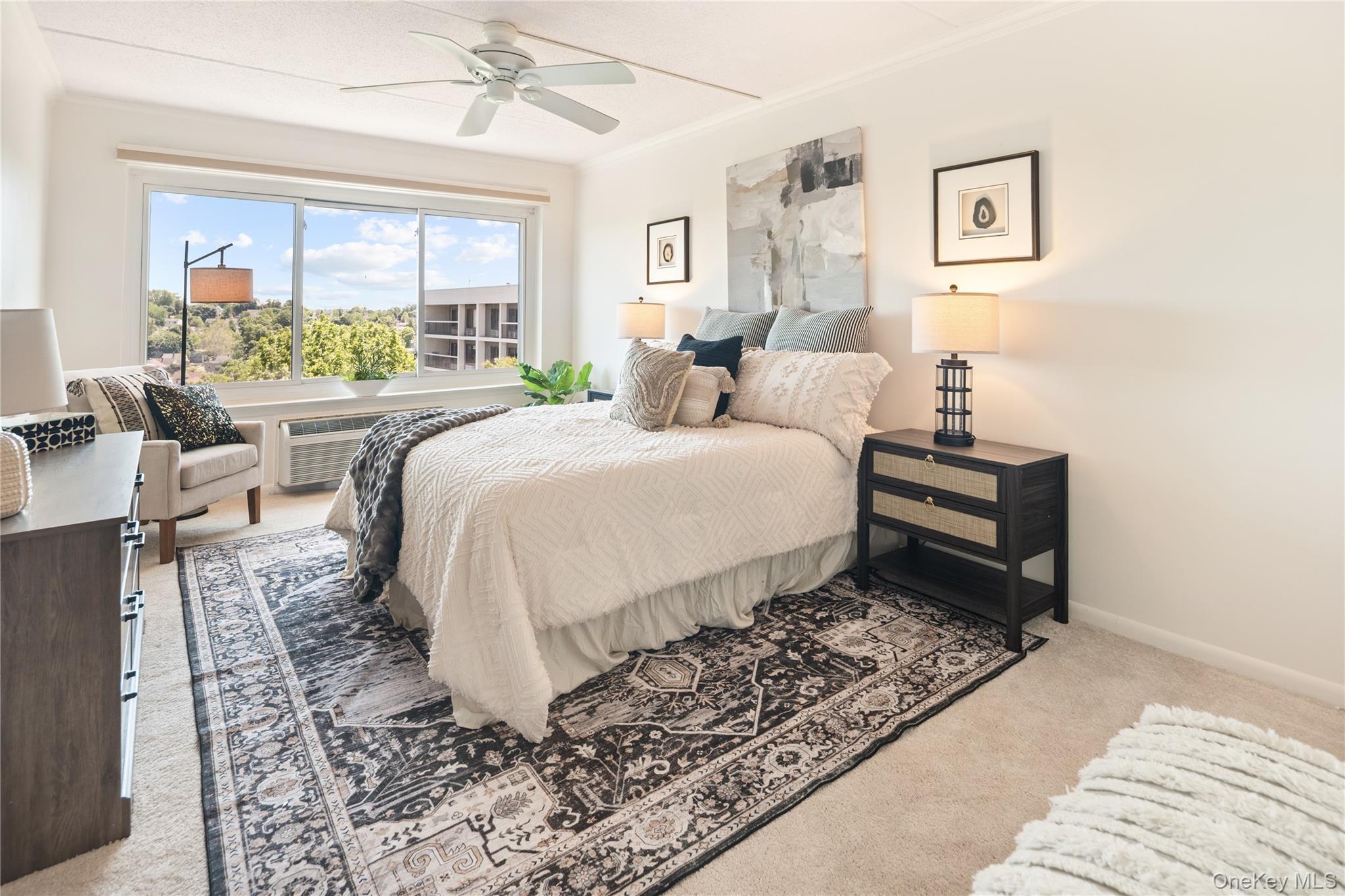 500 High Point Drive, Unit 707 photo 22